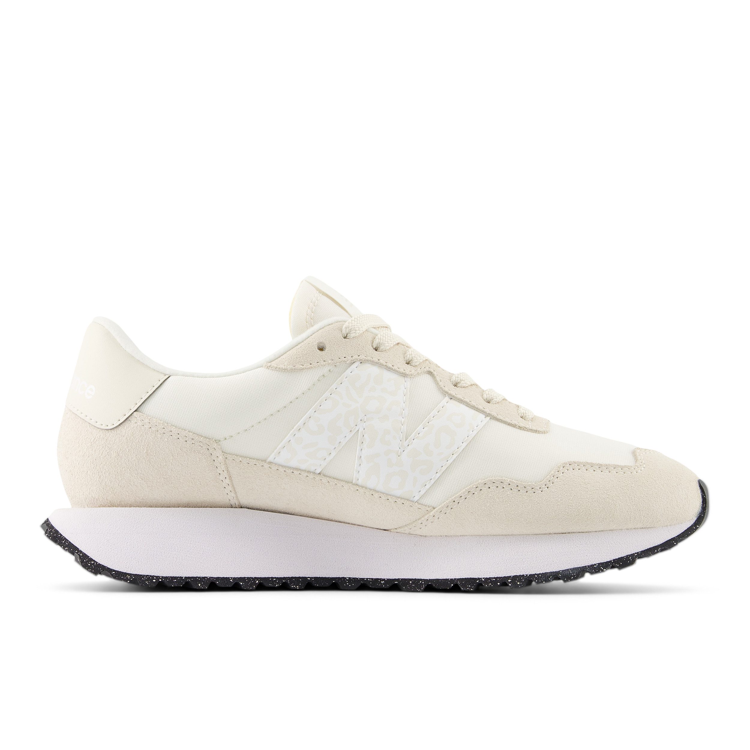 New Balance Sneakers 237