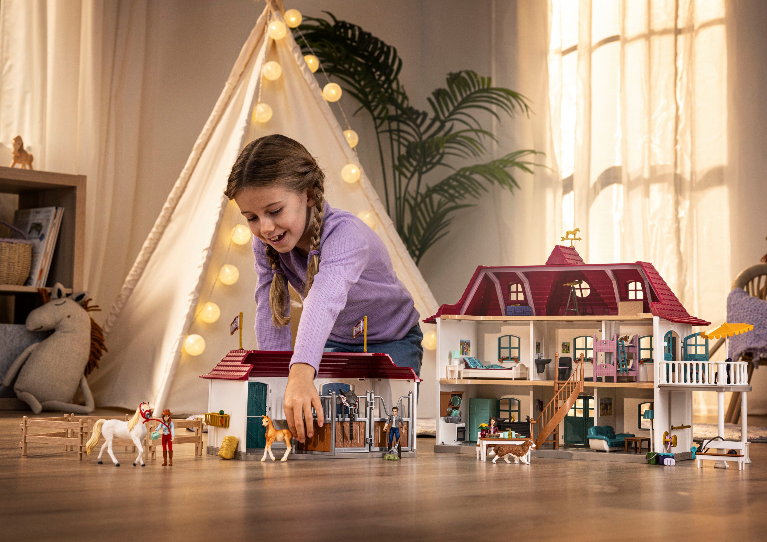 Schleich® Speelwereld HORSE CLUB, Lakeside Country House and Stable (42706)
