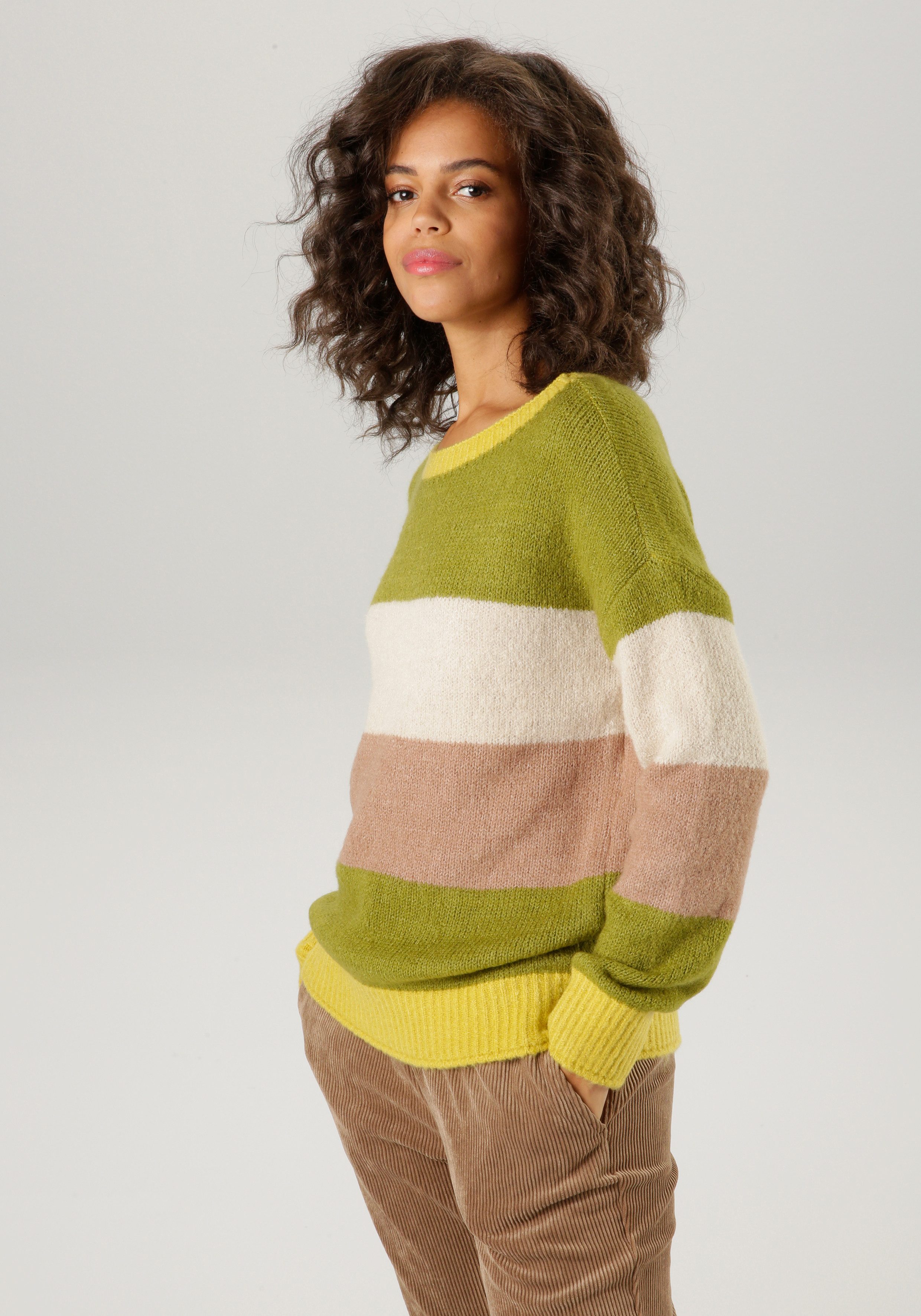 Aniston CASUAL Gebreide trui met trendy gekleurde, brede strepen
