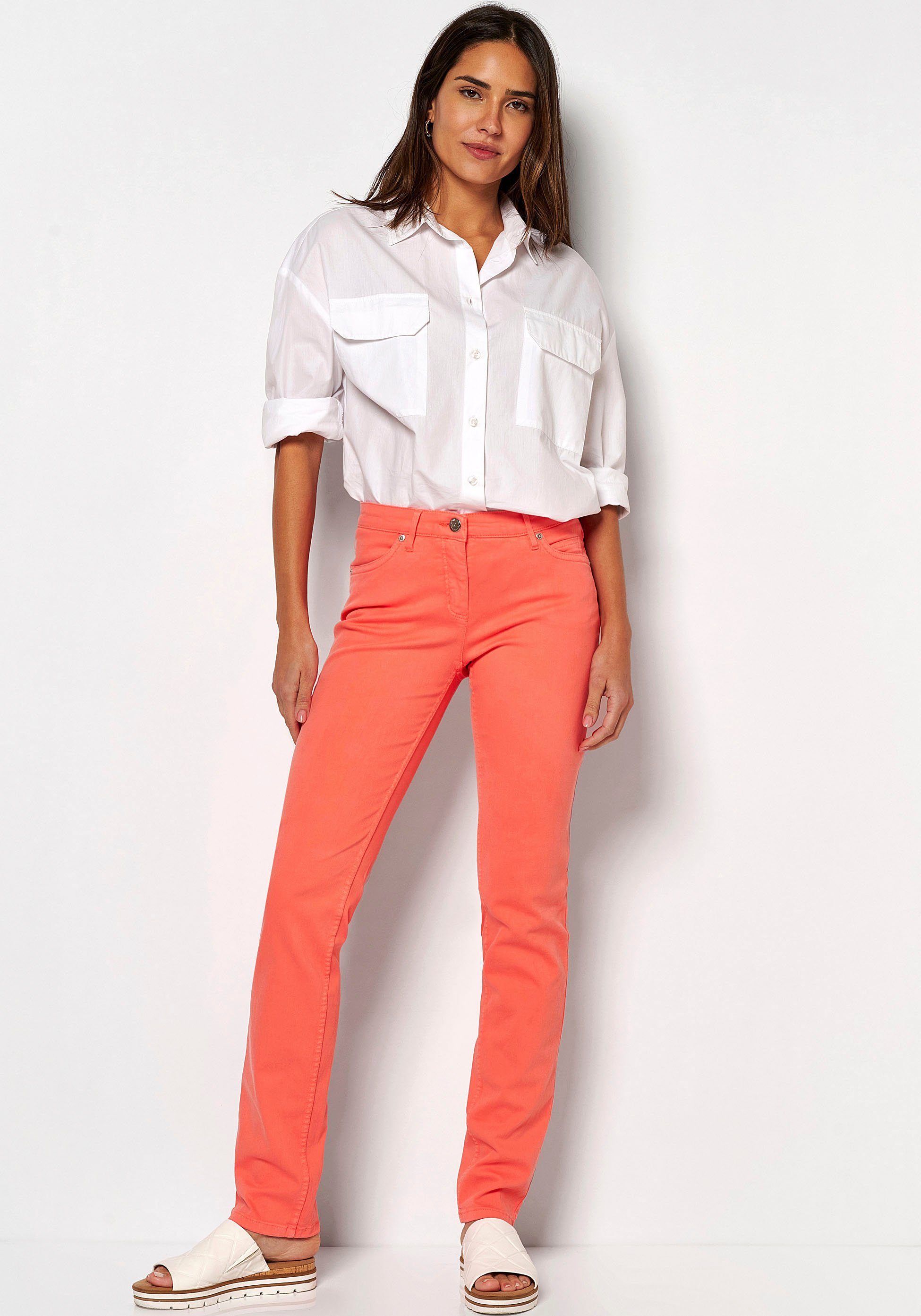 TONI Straight jeans Perfect Shape Straight met achterzakken met mooie details