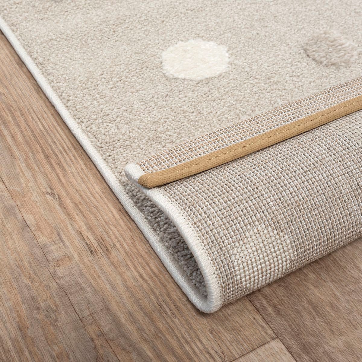 The carpet Vloerkleed Everest Kids