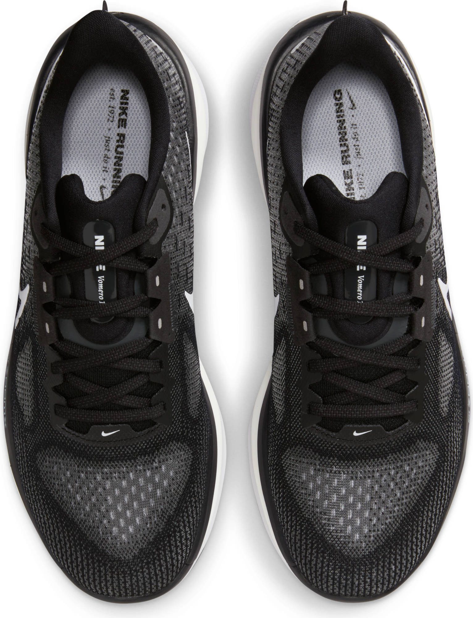 Nike Runningschoenen Vomero 17