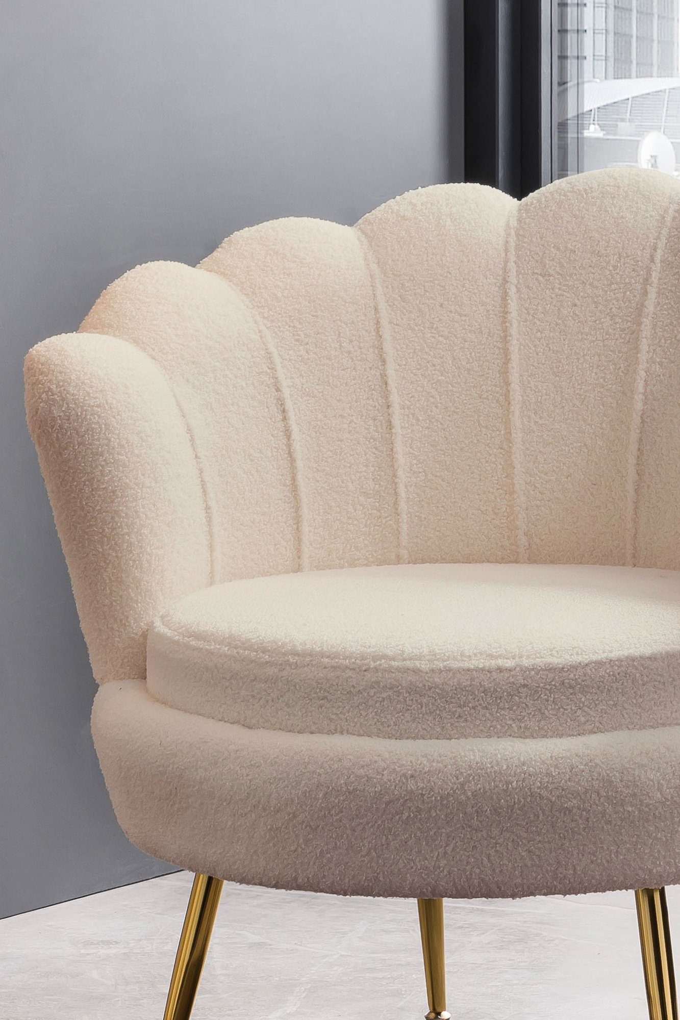 SalesFever Loungestoel opvallend schelpdesign