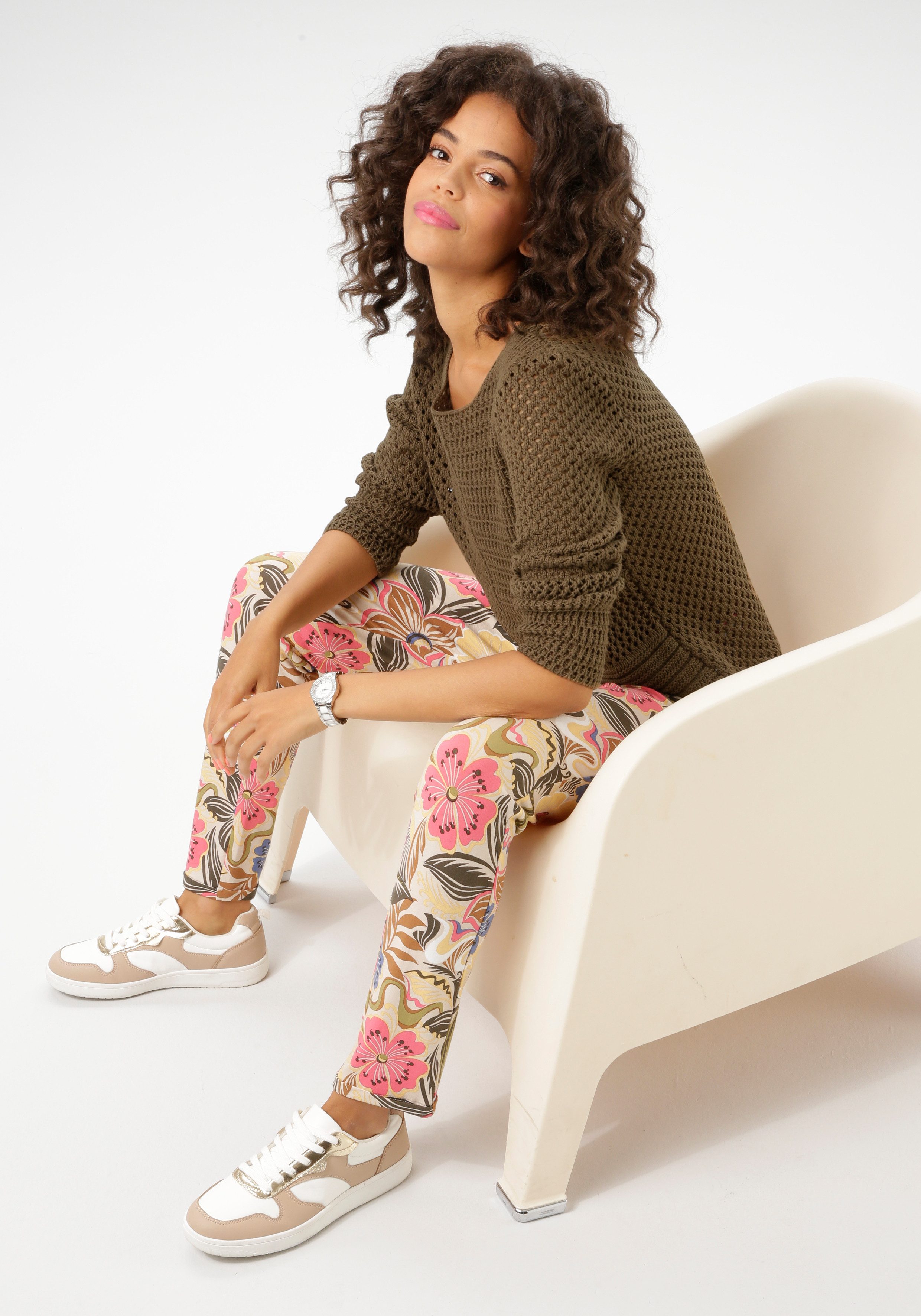 Aniston CASUAL Trui met ronde hals met trendy gemixte ajourmotieven