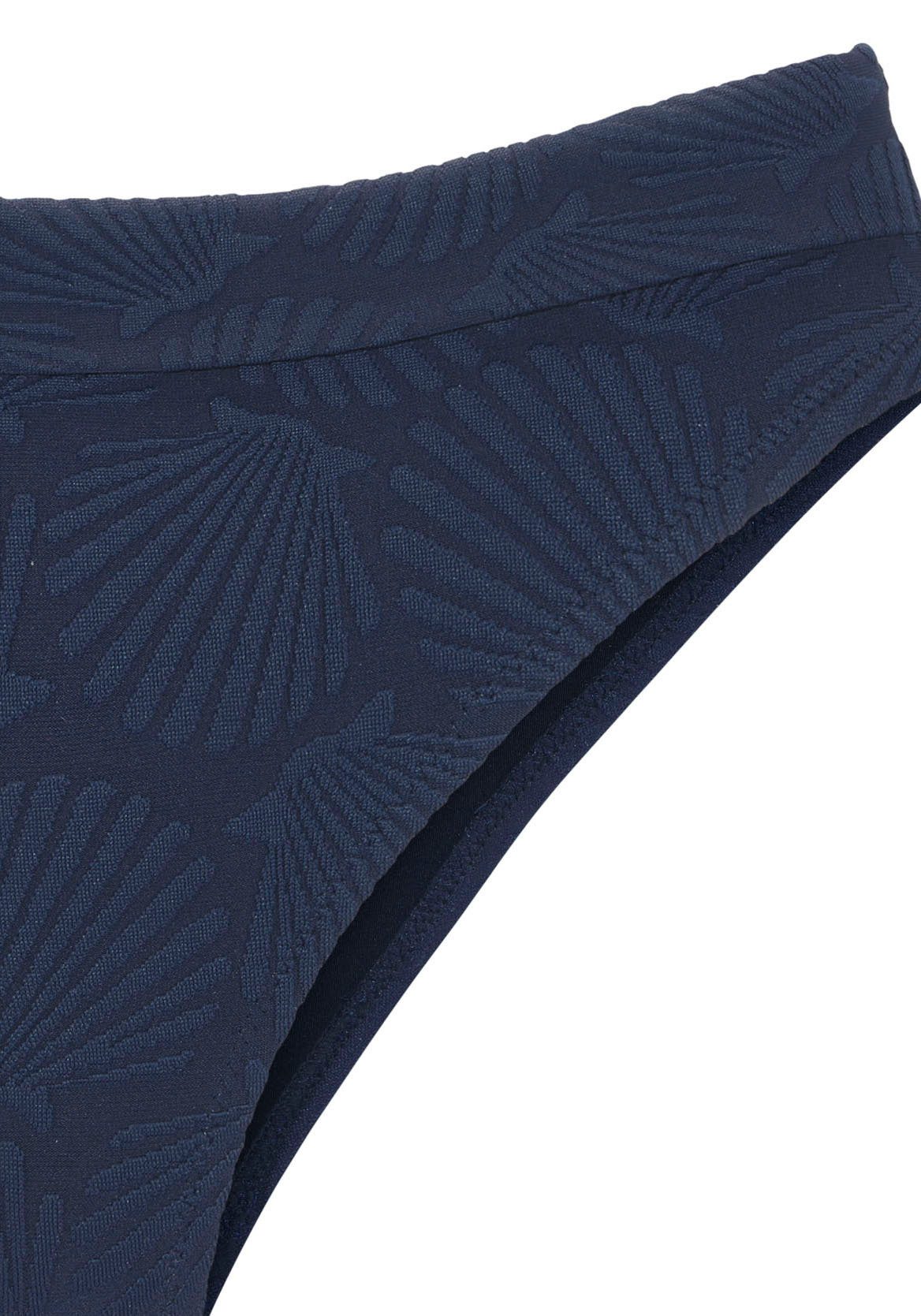 s.Oliver RED LABEL Beachwear Bikinibroekje Olivia Met schelpenstructuur