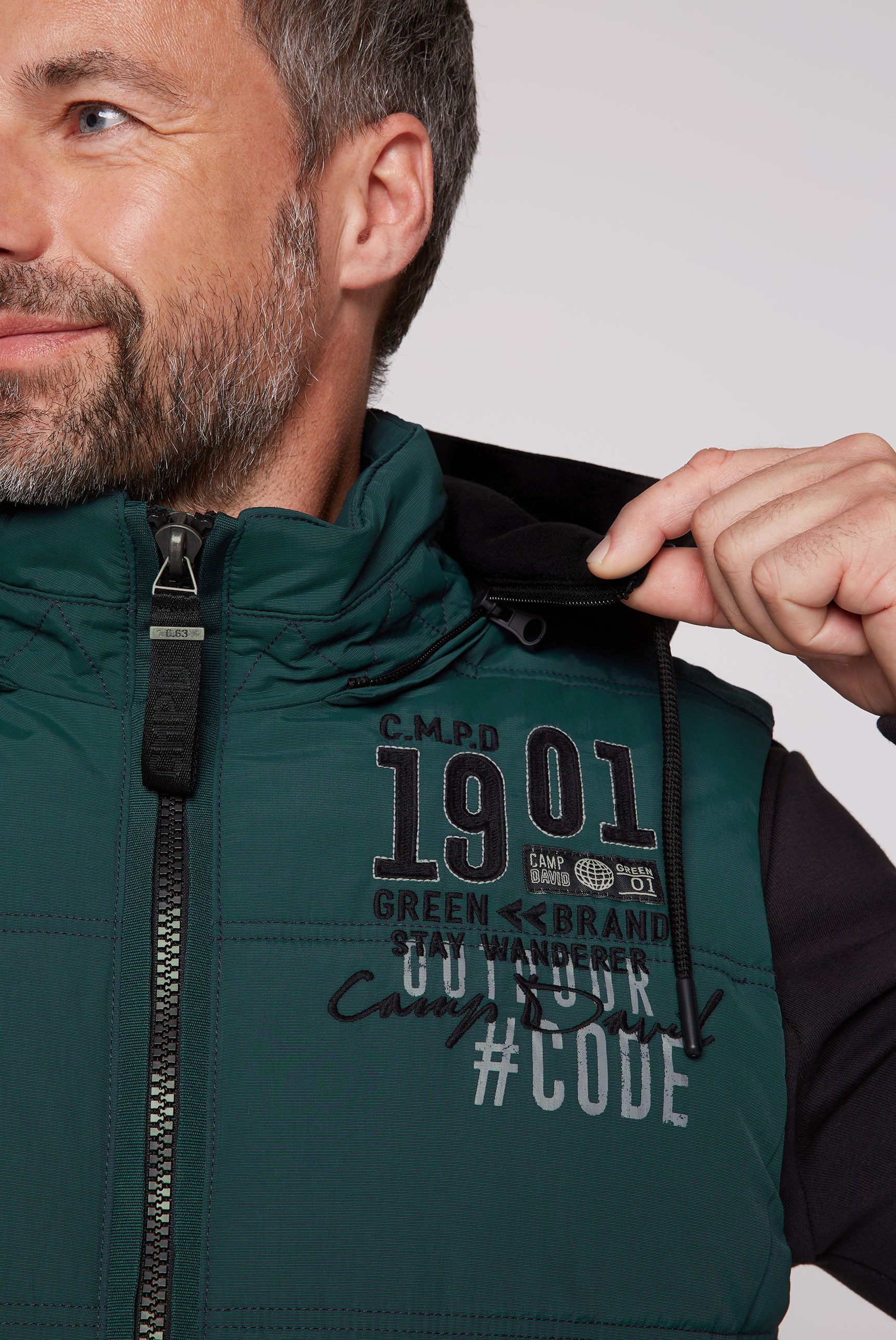 CAMP DAVID Bodywarmer met afneembare sweatcapuchon