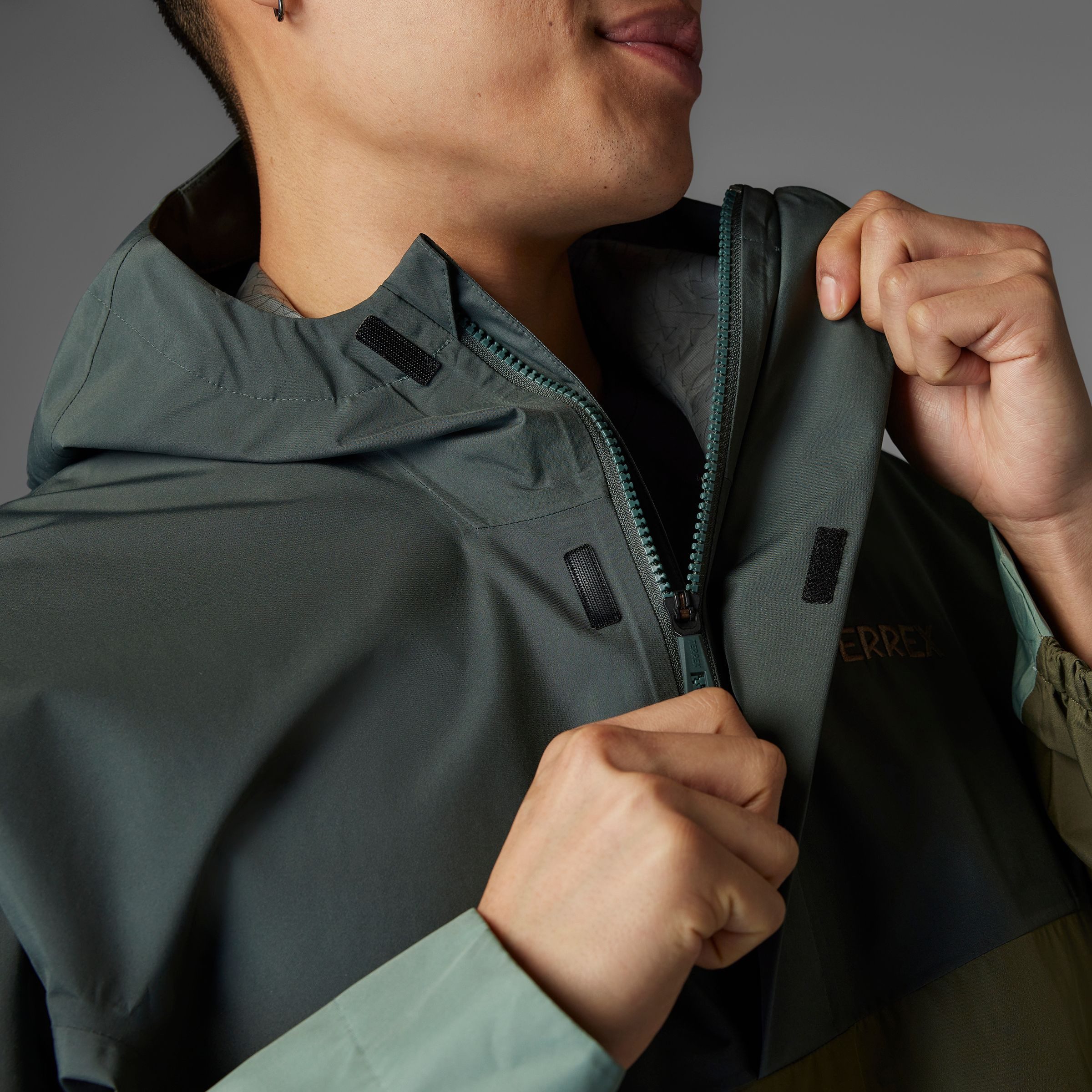 adidas TERREX Outdoorjack XPL 2.5L ANORAK