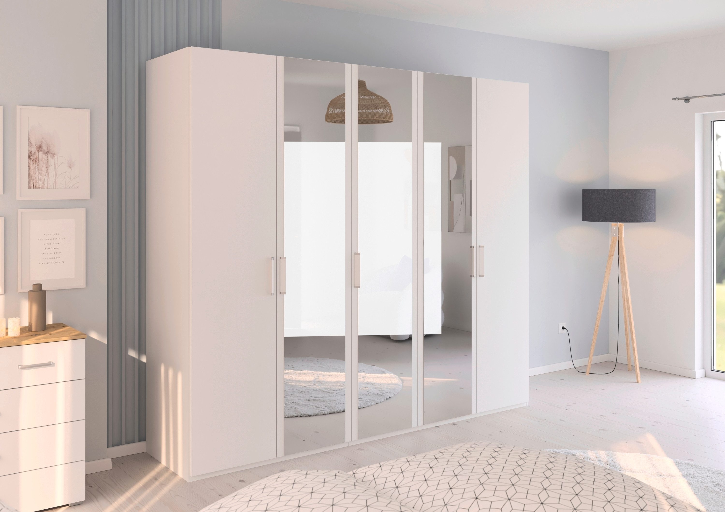 rauch Draaideurkast Kledingkast Kast Garderobe Slaapkamerkast EVELYN in elegante stijl, veel opbergruimte 3 breedtes en 2 hoogtes made in germany