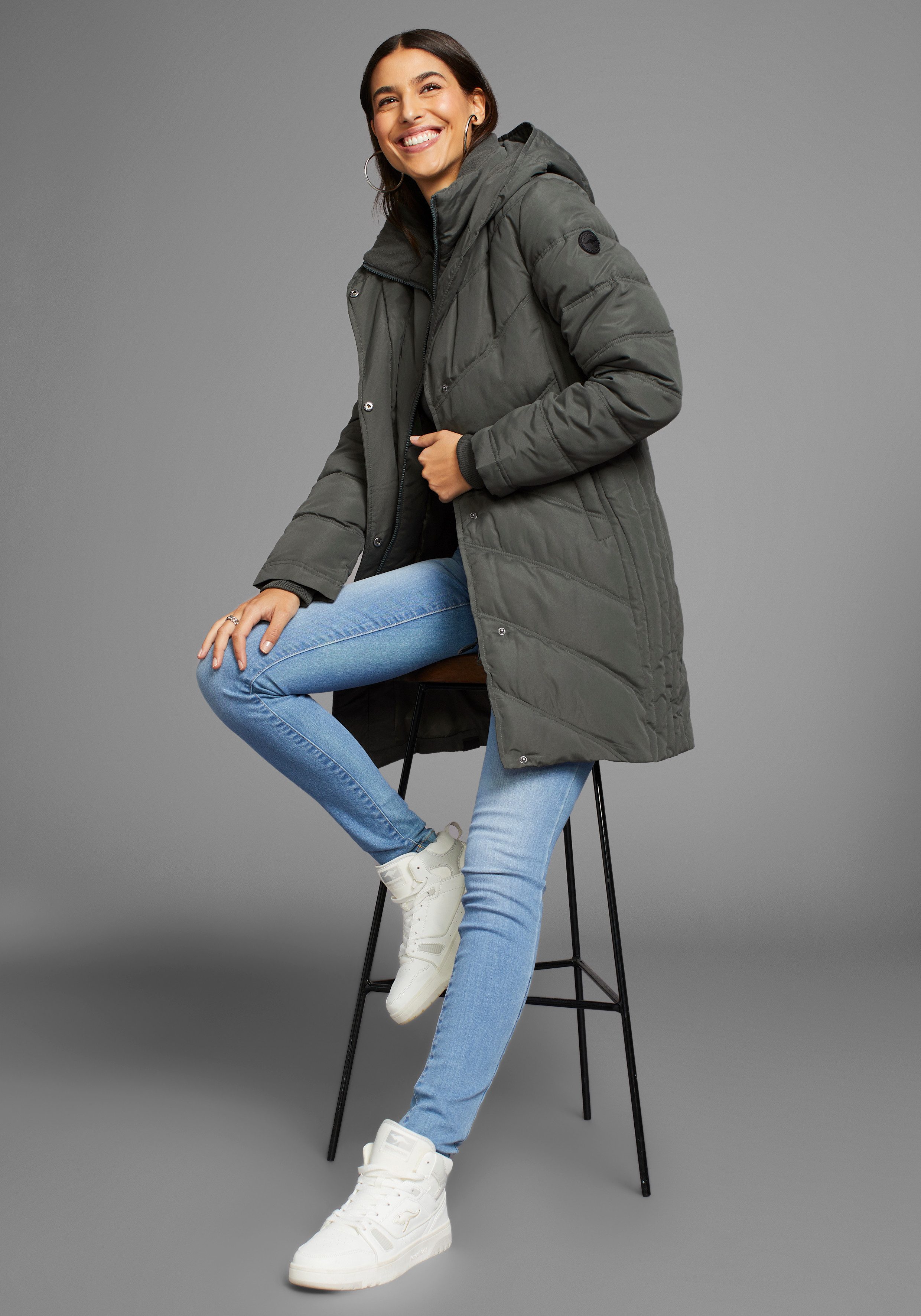 KangaROOS Winterjack met hoge kraag gevoerde capuchon
