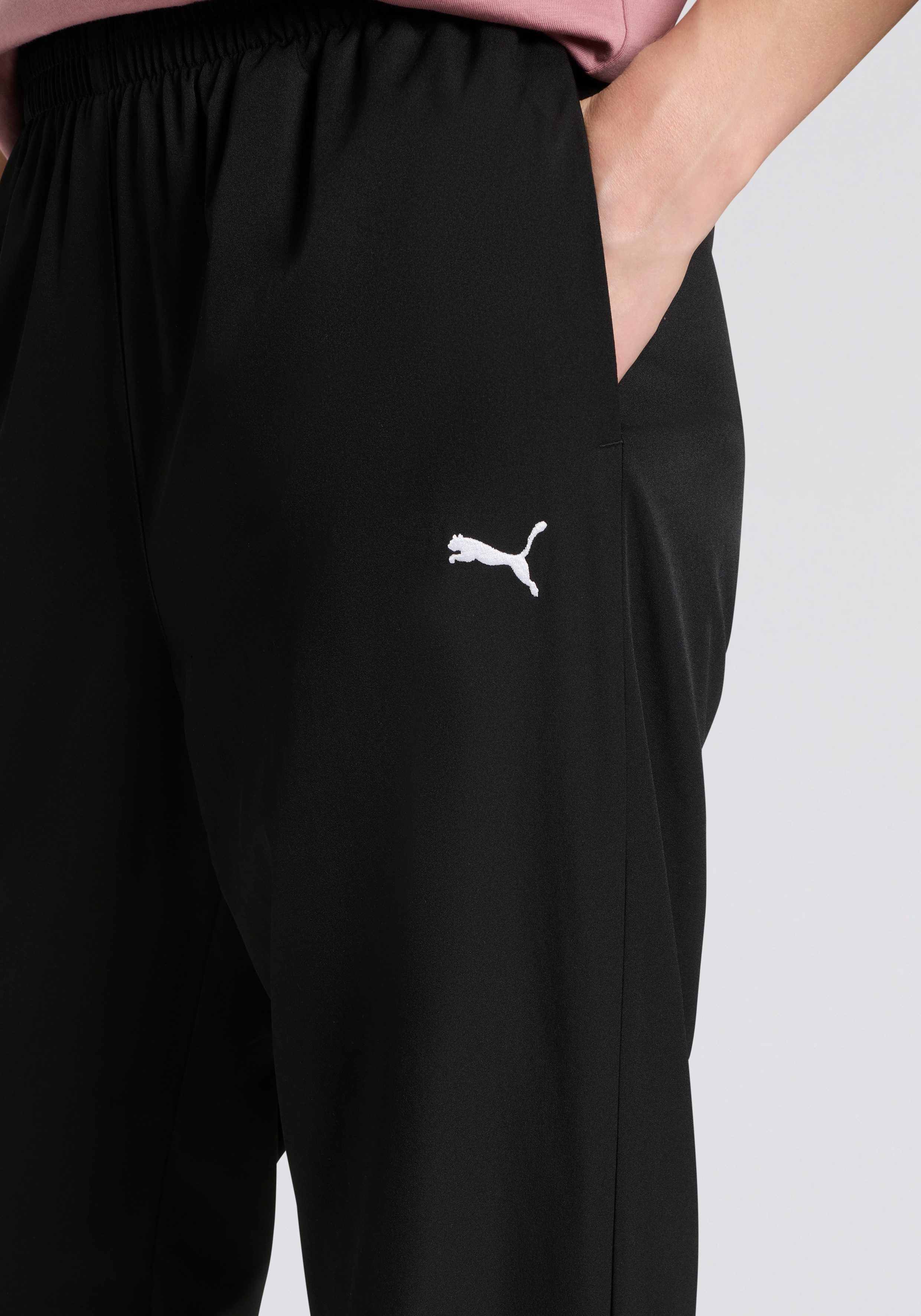 PUMA Trainingsbroek ESS WOVEN PANTS OP