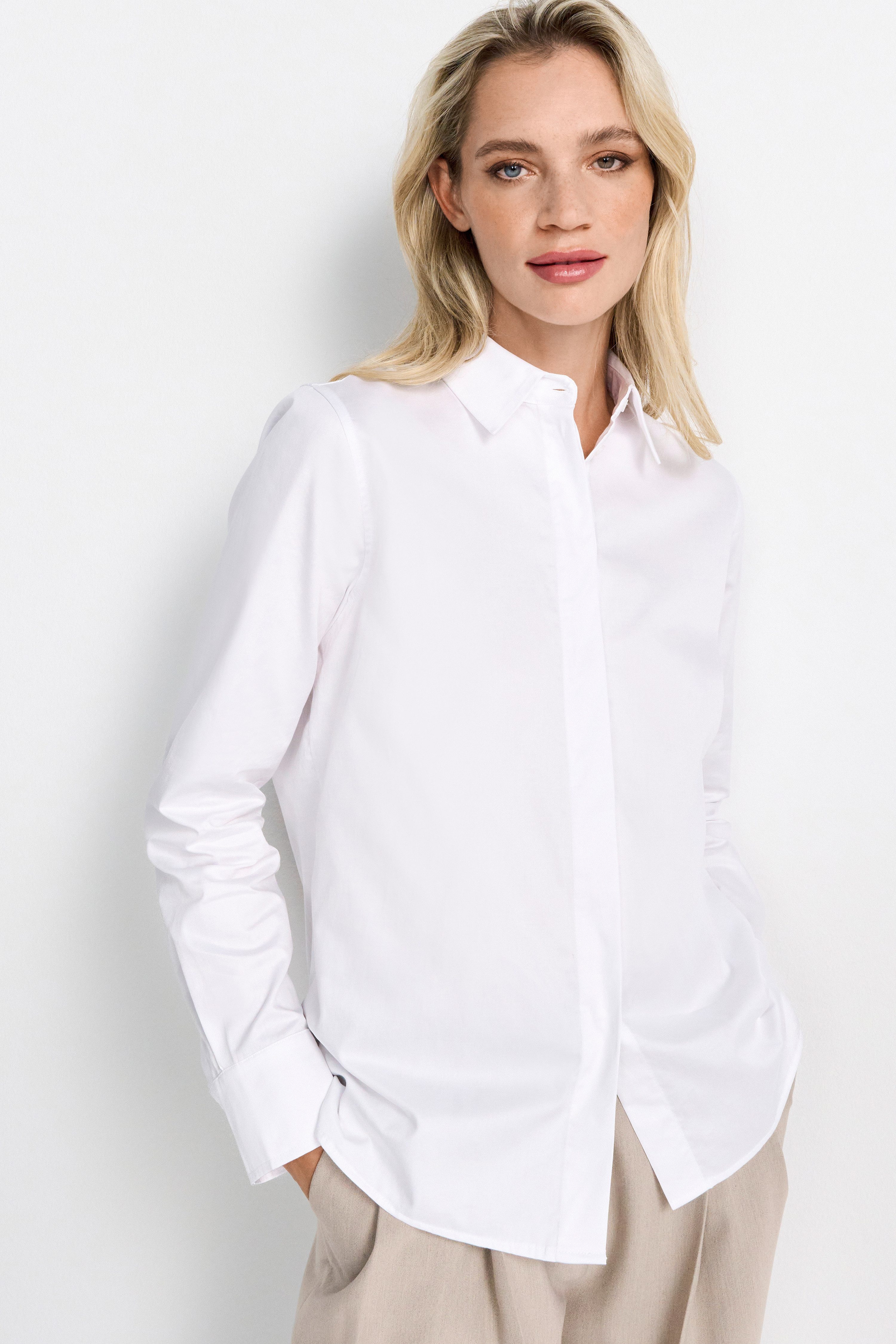 Rich & Royal Klassieke blouse Met merkenlabel op de rug dames blouses maat 38 wit