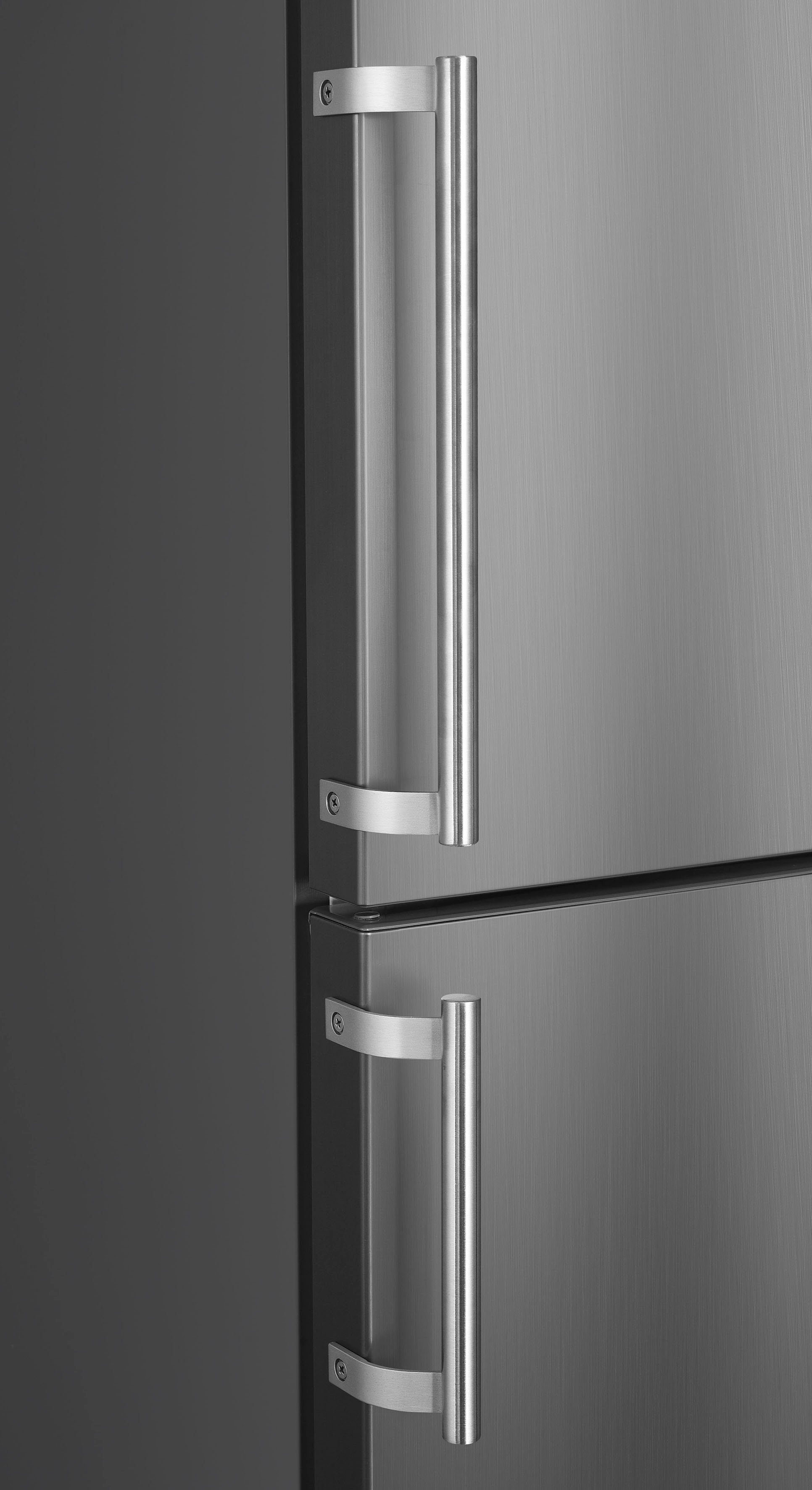 Hanseatic Koel-vriescombinatie HKGK18560CNFWDI NoFrost, Waterdispenser (1 stuk)
