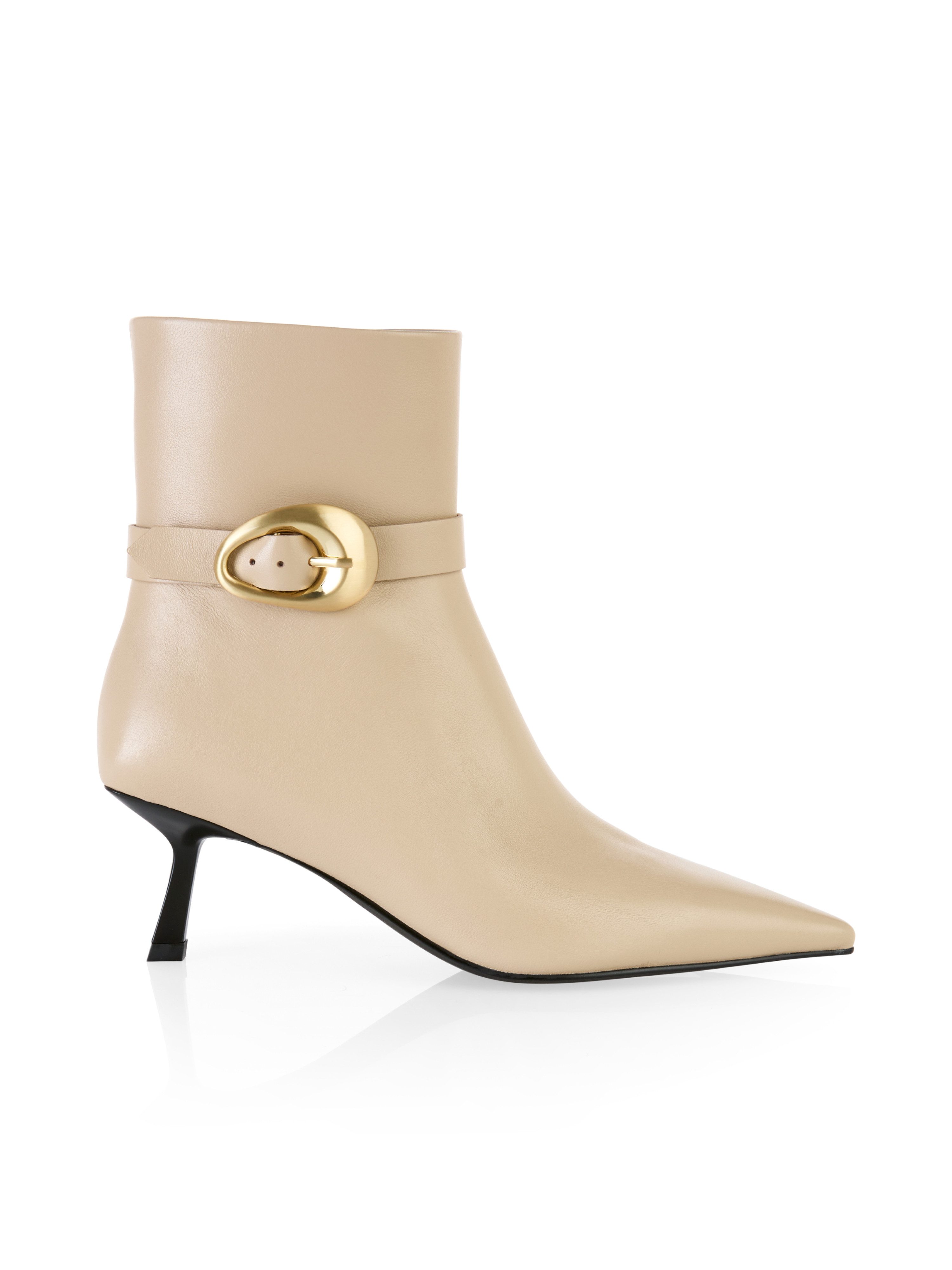 Marc Cain Laarsjes Collections Feminine Rigour