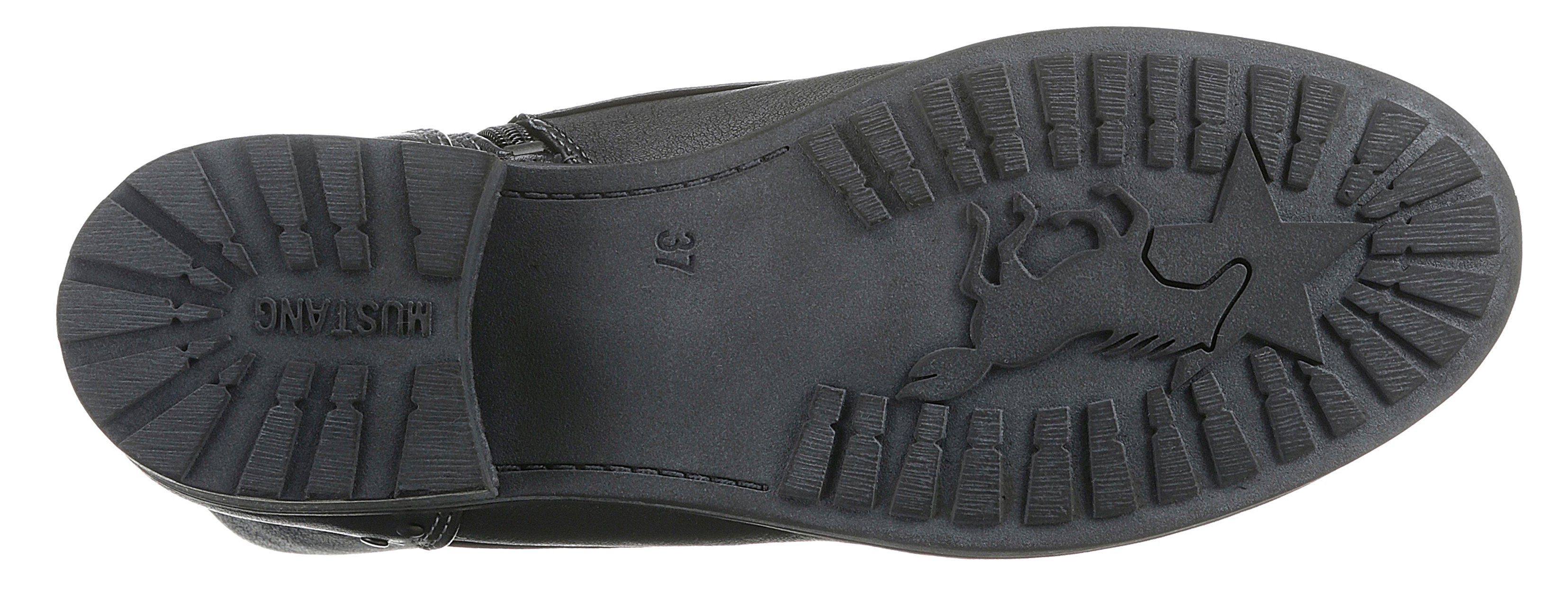 Mustang Shoes Veterlaarsjes met vetersluiting om de schacht