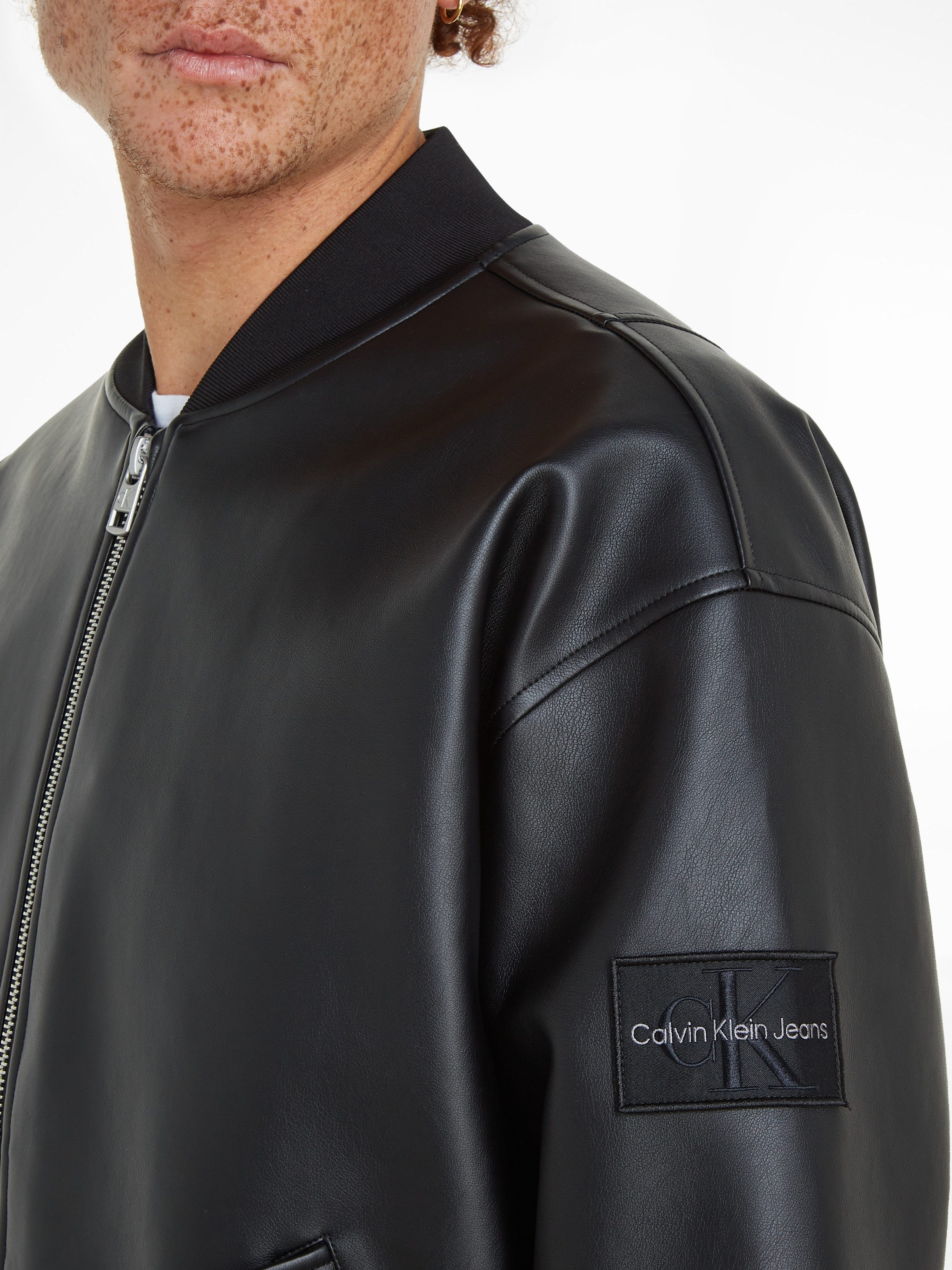 Calvin Klein Jack in collegestijl FAUX LEATHER BOMBER