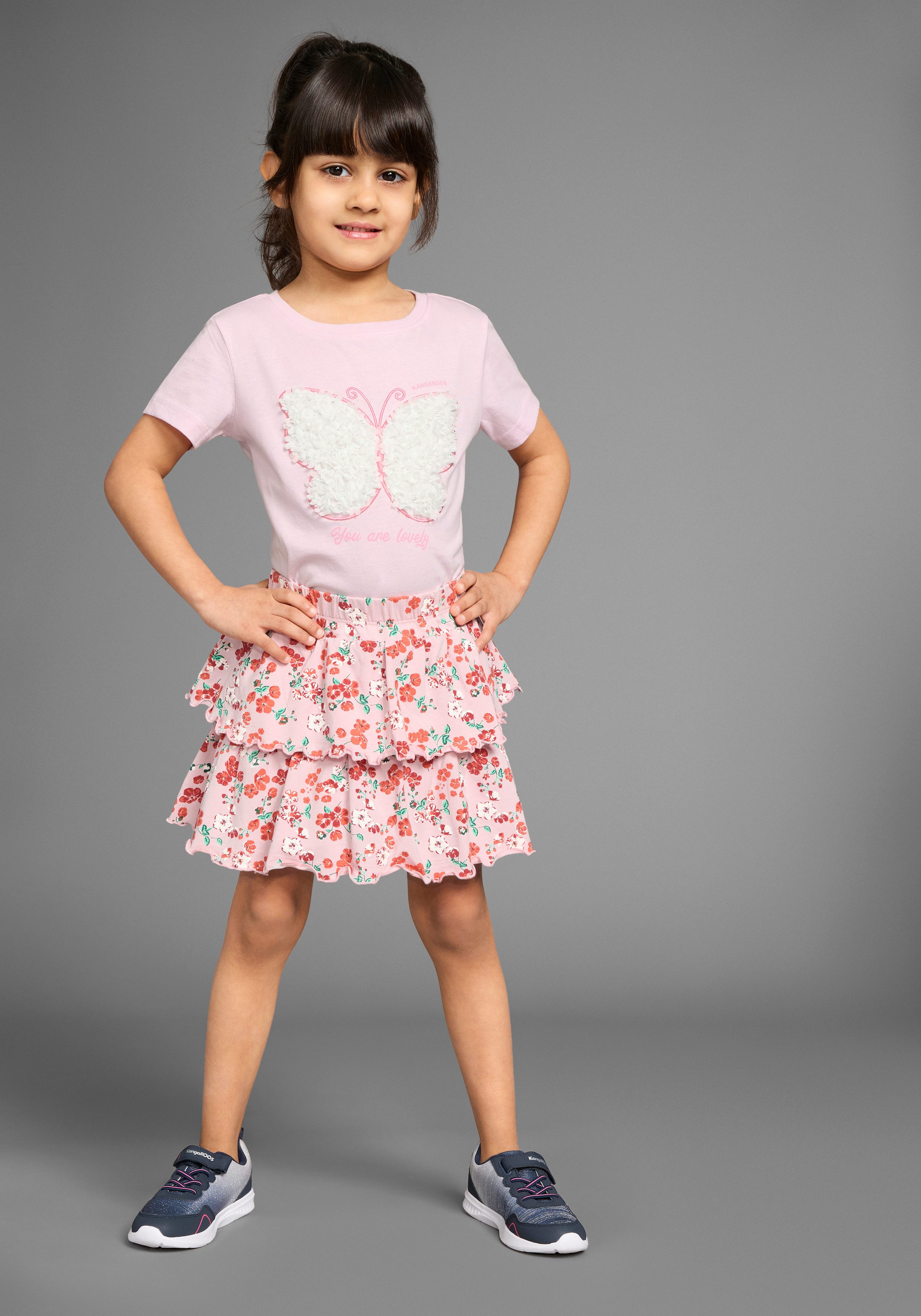 KangaROOS T-shirt Aufwendige Schmetterling-Applikation T-shirt met uitgebreide 3D-applicatie