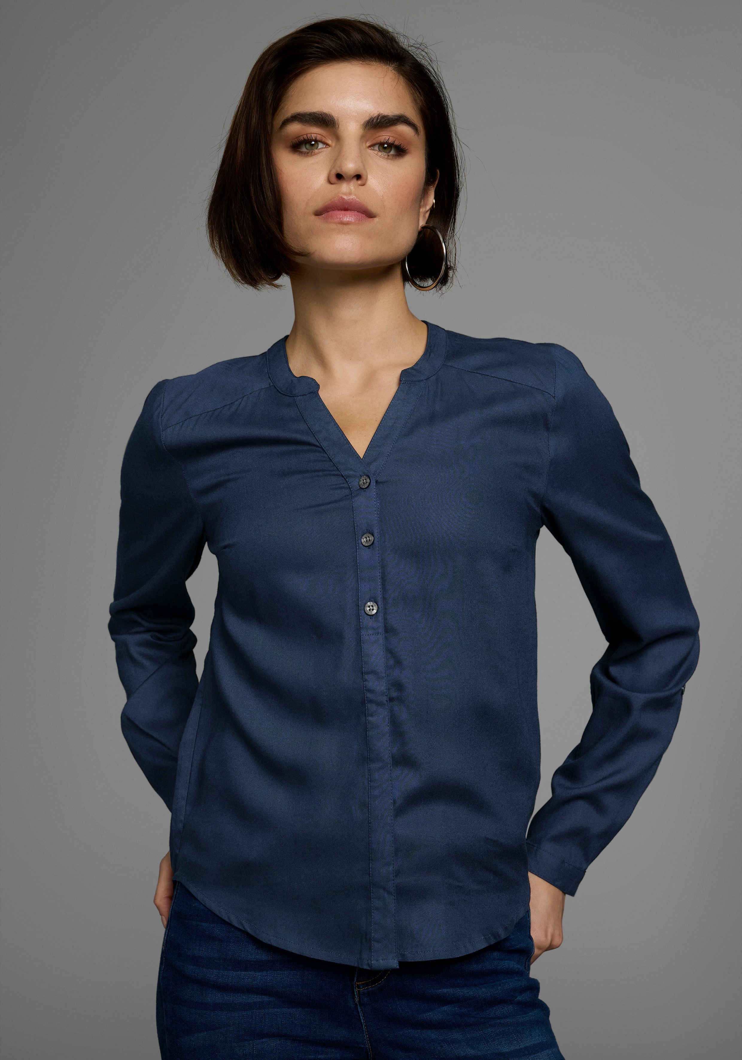 AJC Overhemdblouse van soepelvallende viscose