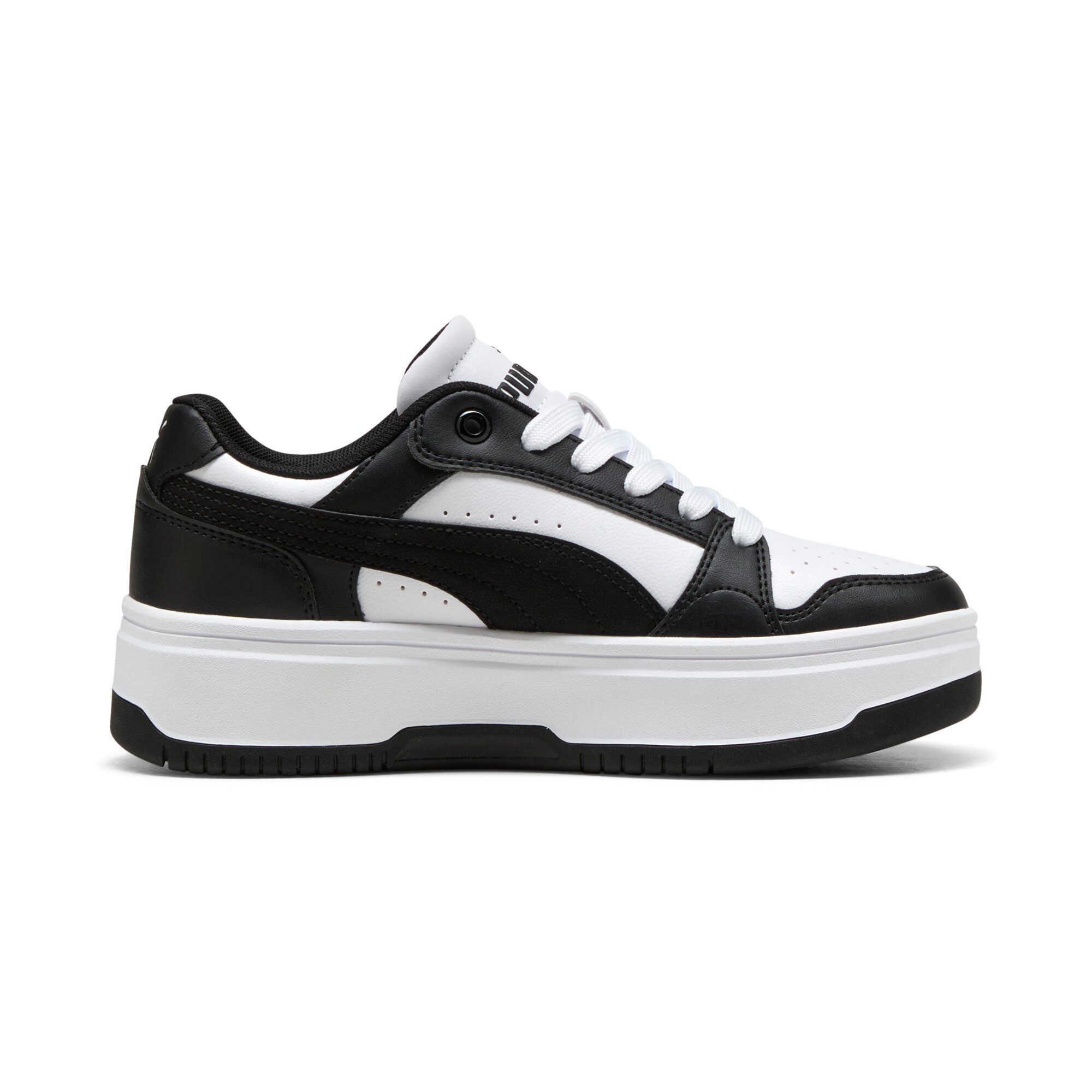 PUMA Sneakers