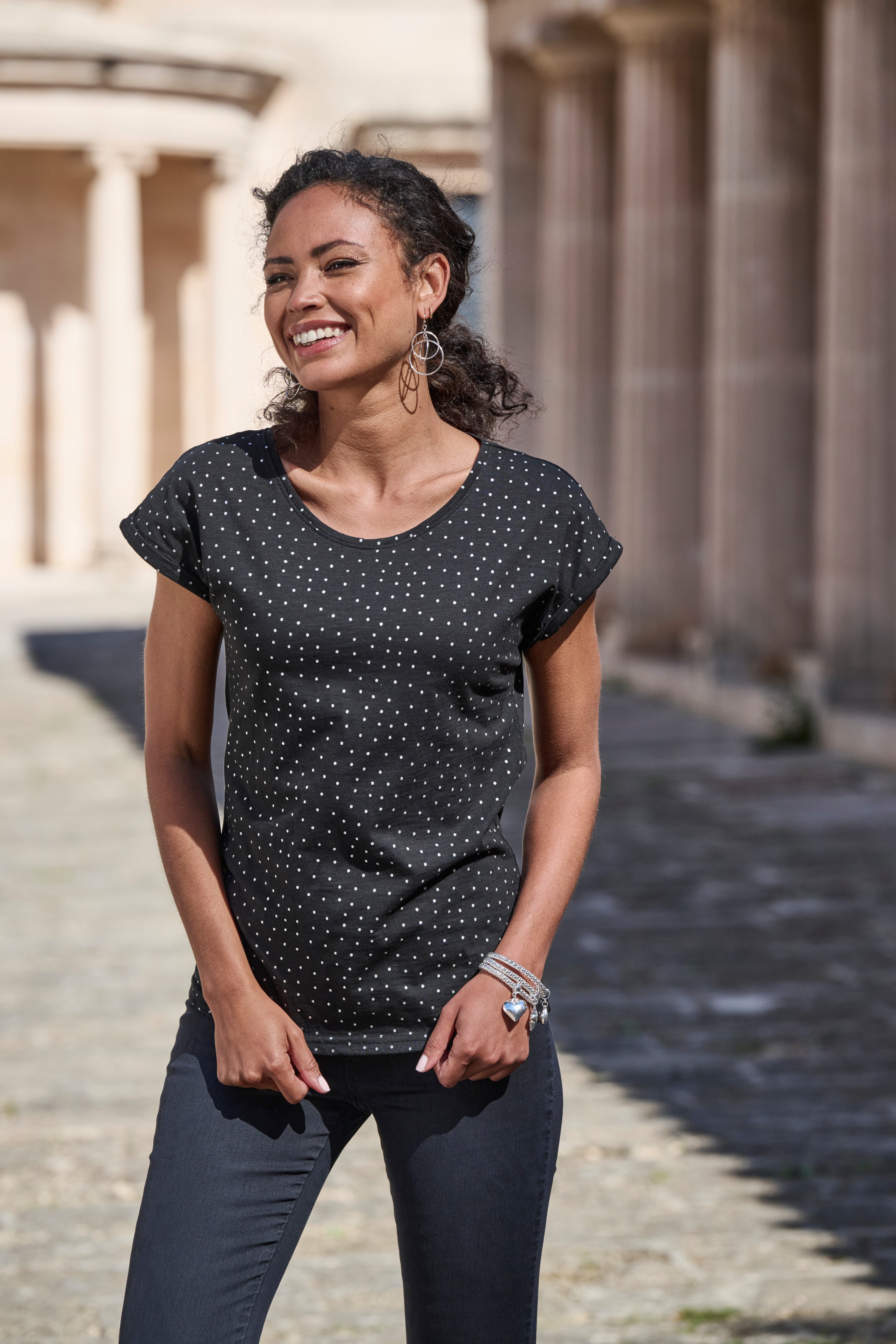 Vivance Shirt met korte mouwen Met zilverkleurige glitterstippen (Set van 2)