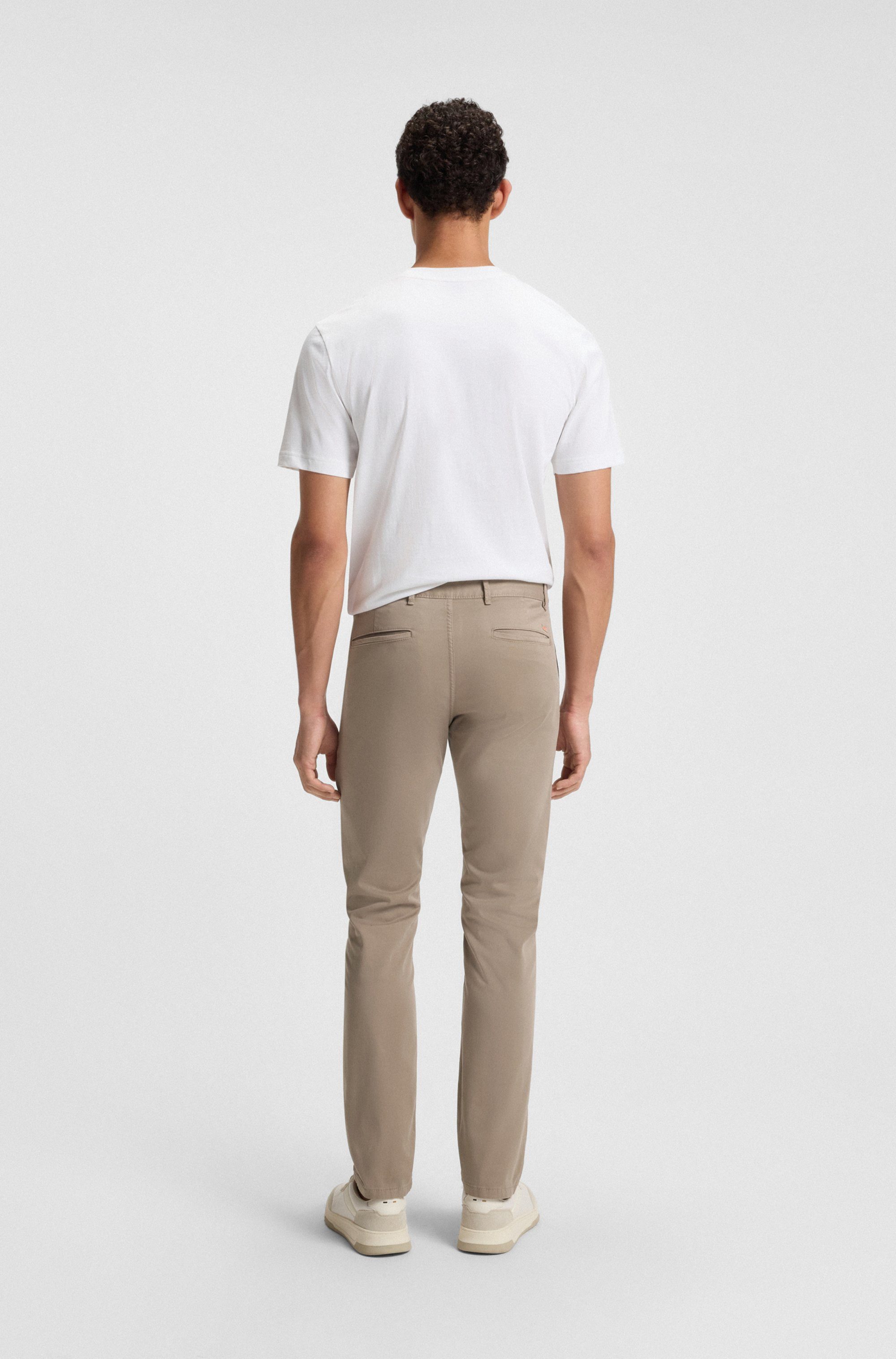 Boss Orange Chino SLIM met achterzakken