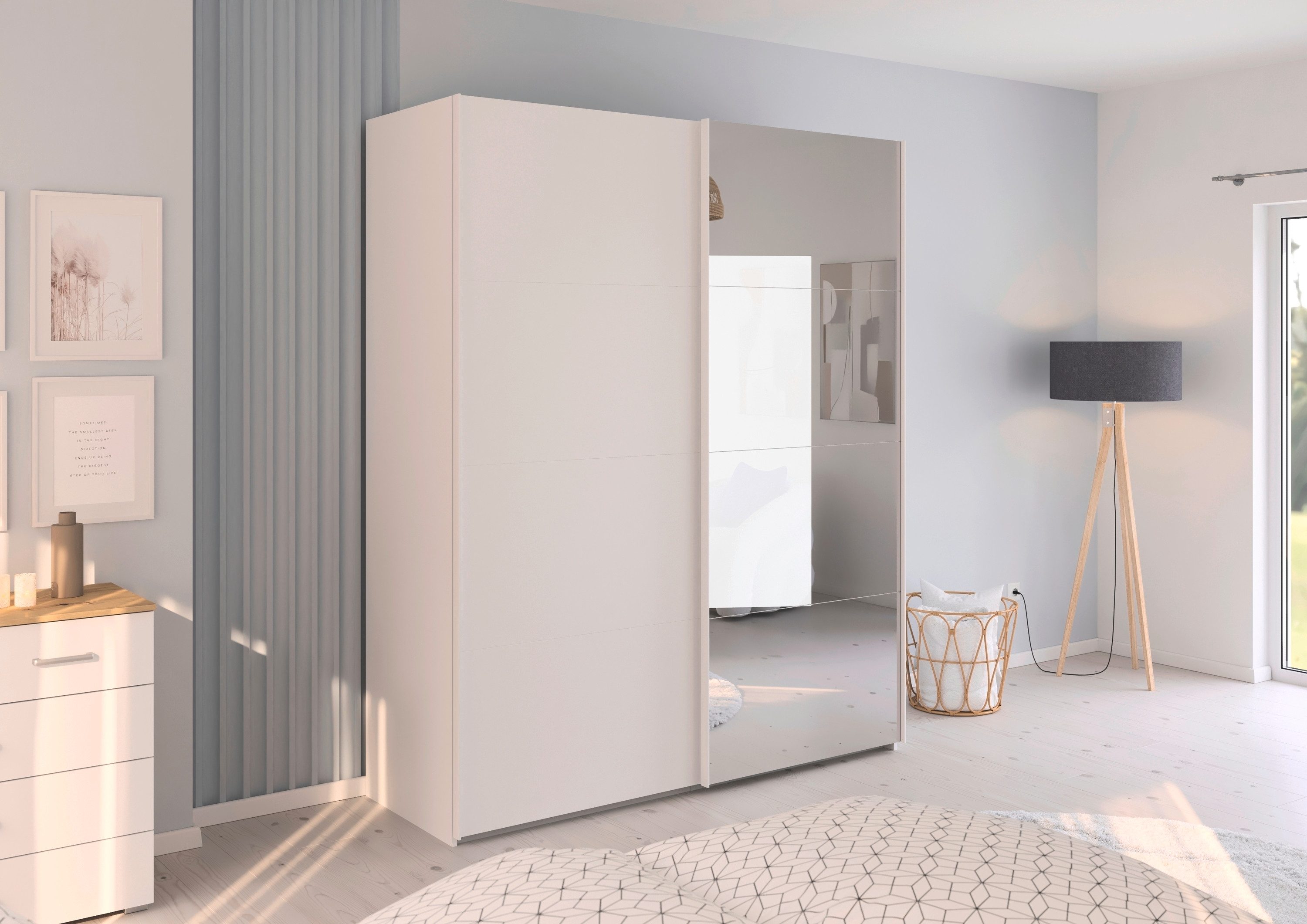 rauch Schuifdeurkast Kledingkast Kast Garderobe Slaapkamerkast EVELYN in elegante stijl met spiegel 5 breedtes veel opbergruimte made in germany