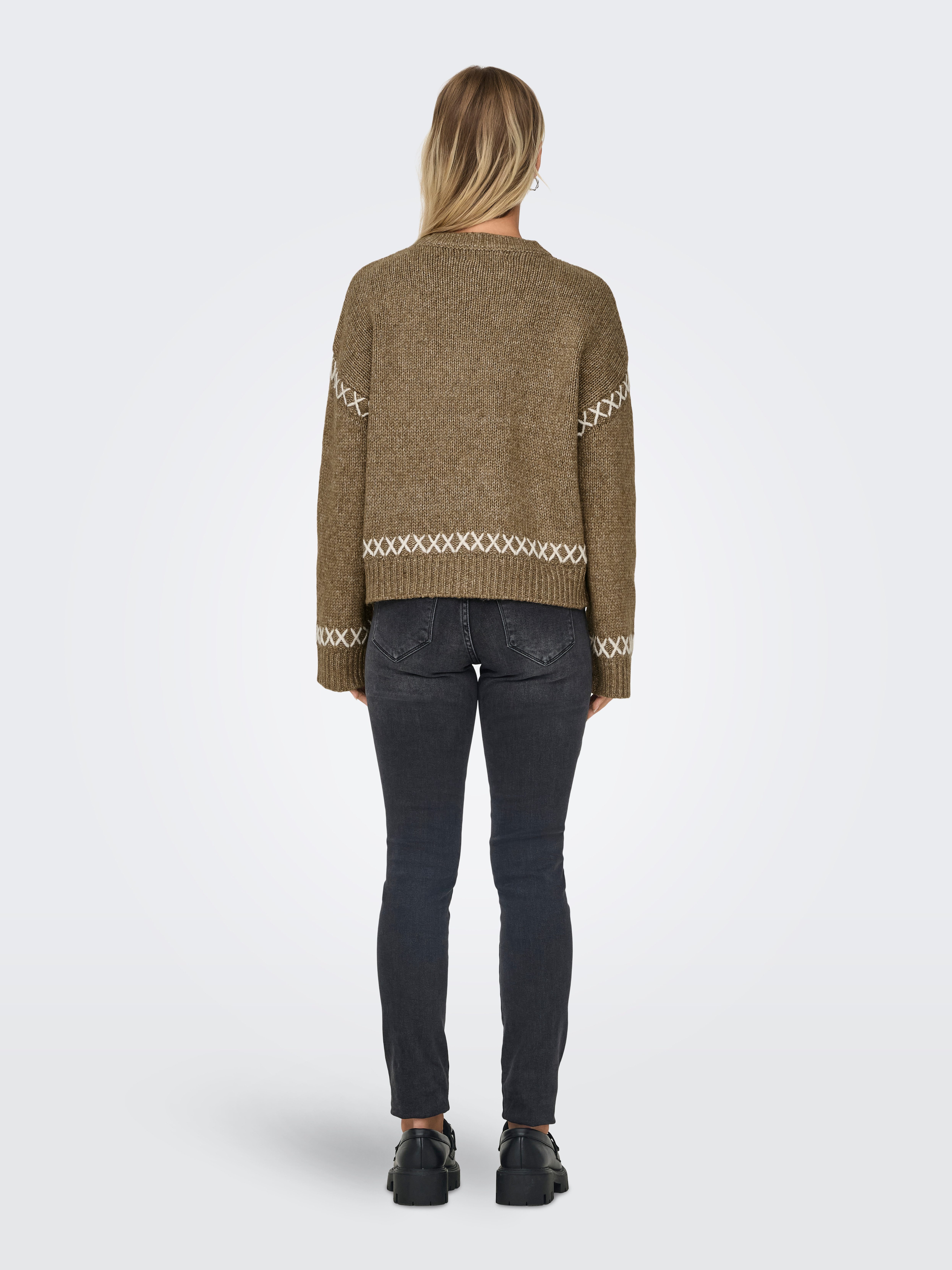 Only Trui met ronde hals ONLAMANDA LIFE LS O-NECK DETAIL CC KNT