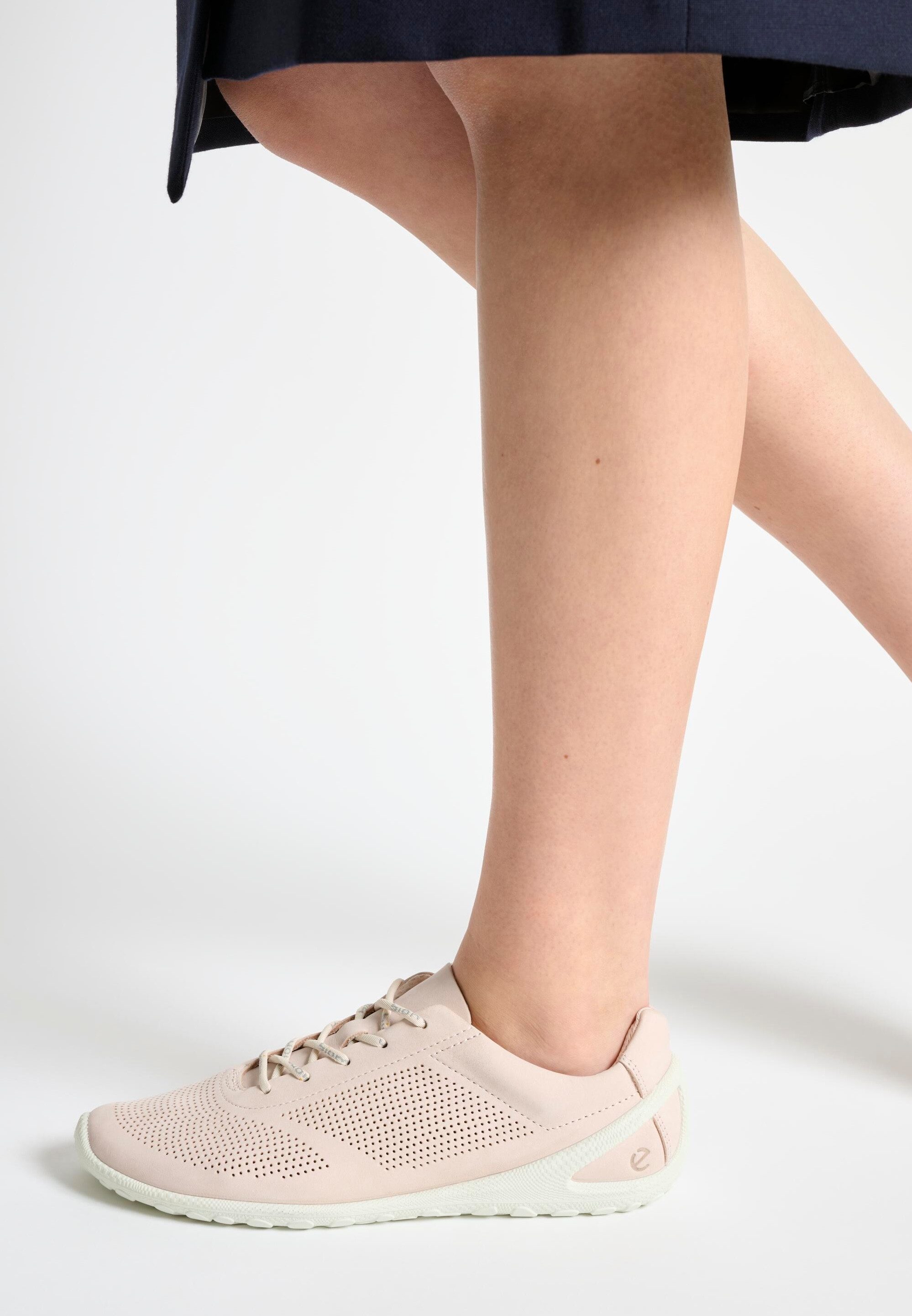 Ecco Sneakers Biom Lite W , vrijetijdsschoen, lage schoen, veterschoen in moderne uitstraling