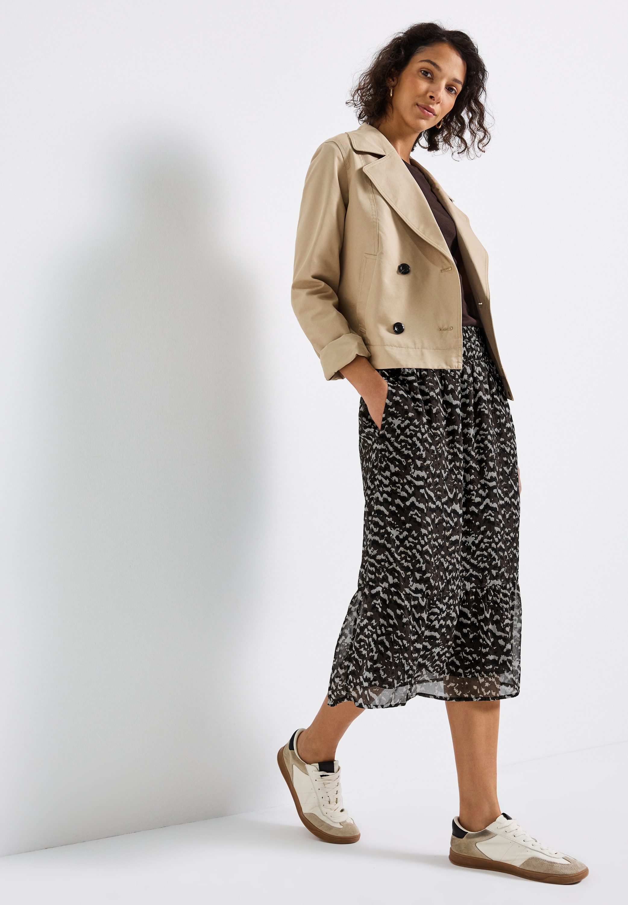 STREET ONE Midirok