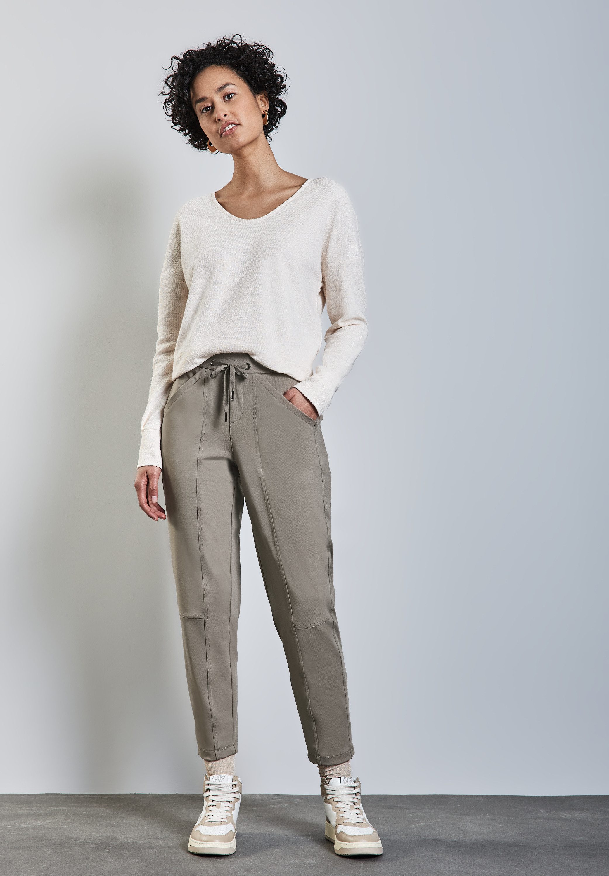 STREET ONE Stoffen broek Style Bonny in loose fit