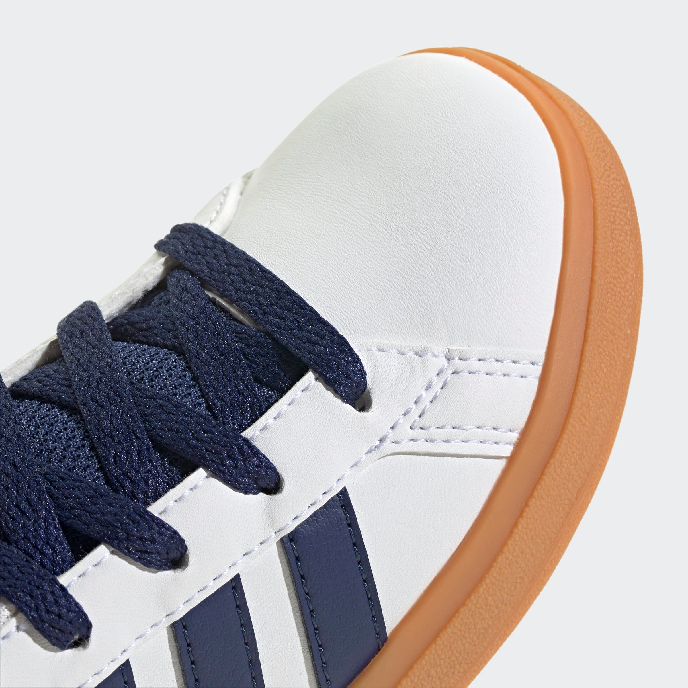 adidas Sportswear Sneakers GRAND COURT LIFESTYLE TENNIS LACE-UP Design geïnspireerd op de adidas Superstar