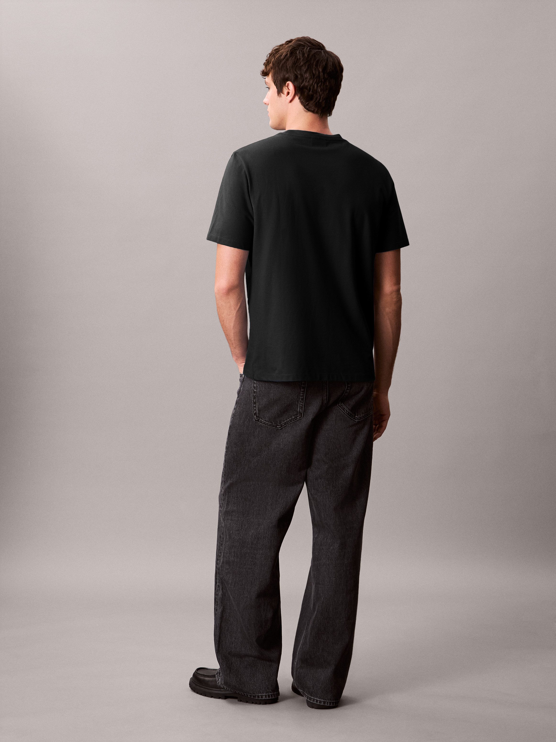 Calvin Klein T-shirt