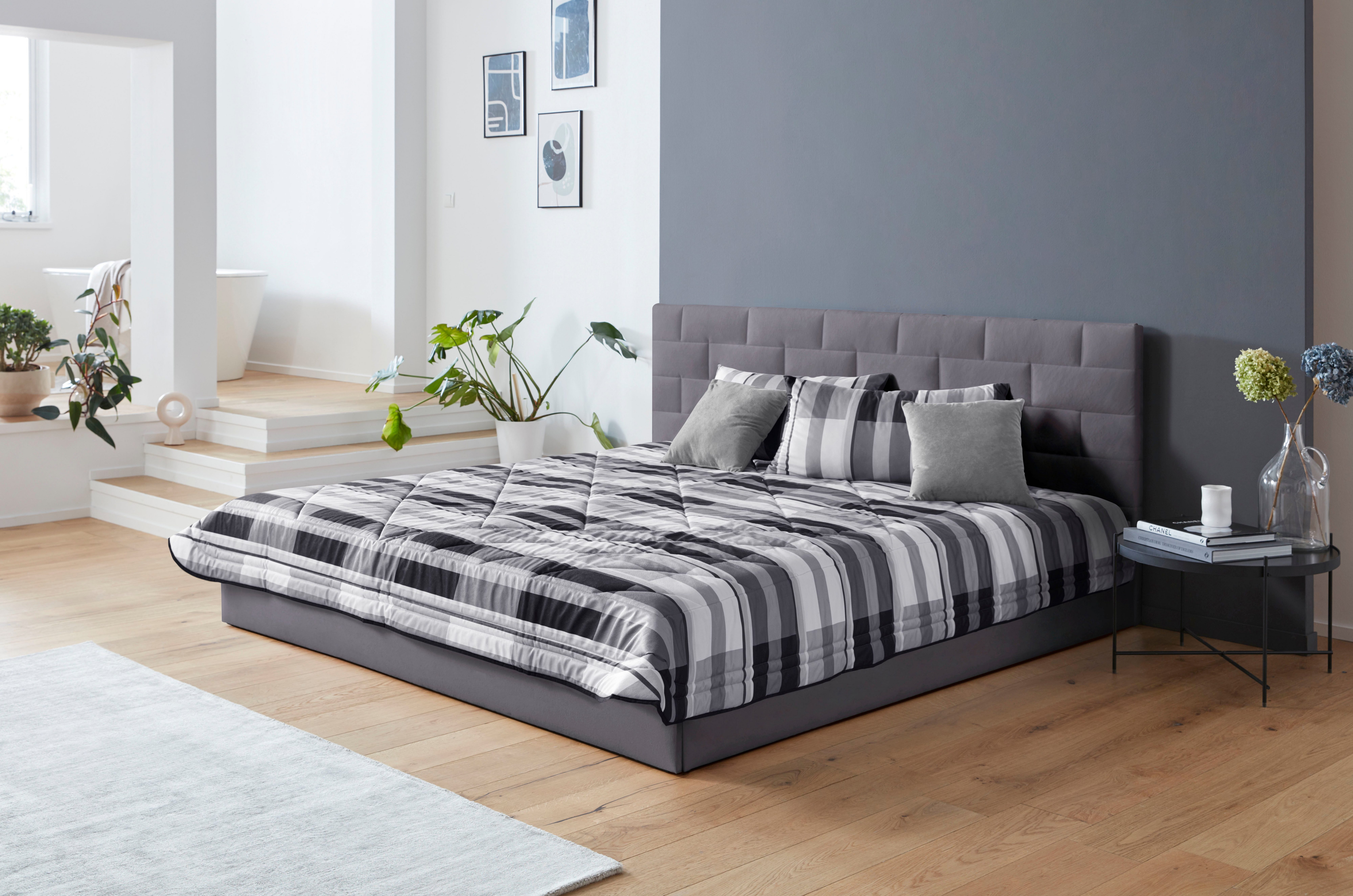 Westfalia Polsterbetten Gestoffeerd bed met bedkist bij uitvoering met matras