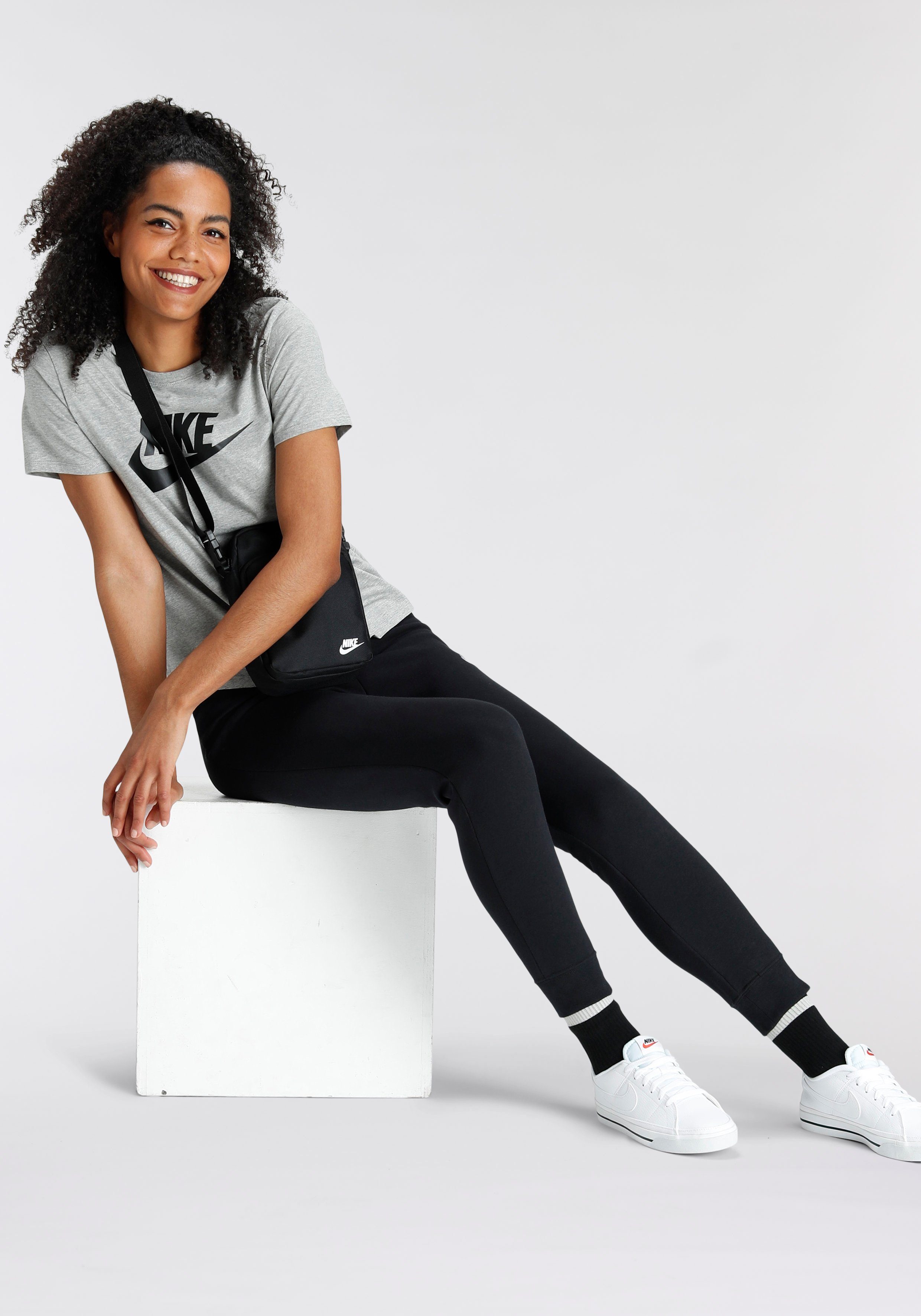 Nike Sportswear T-shirt ESSENTIALS WOMEN'S LOGO T-SHIRT
