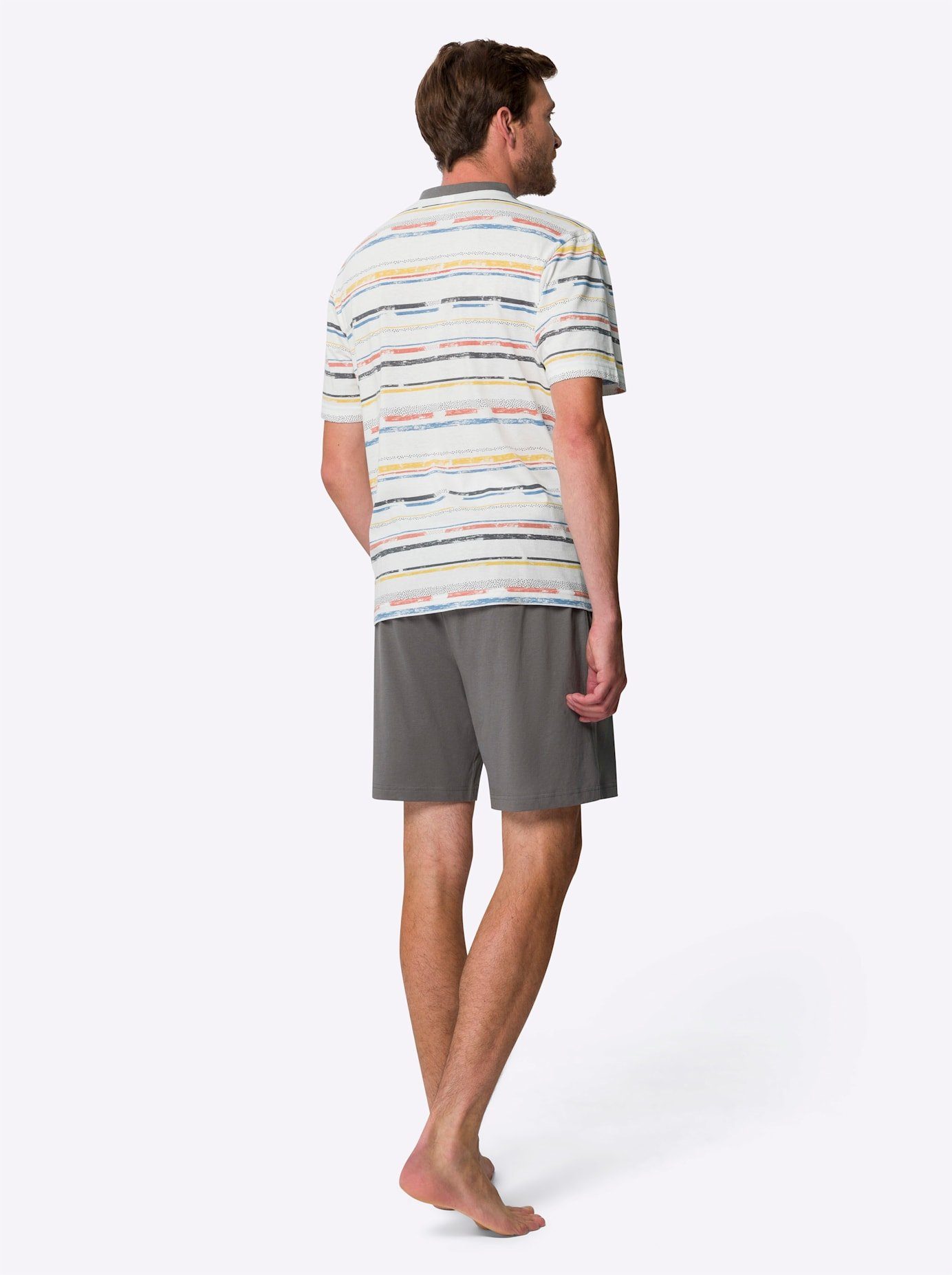 Shortama