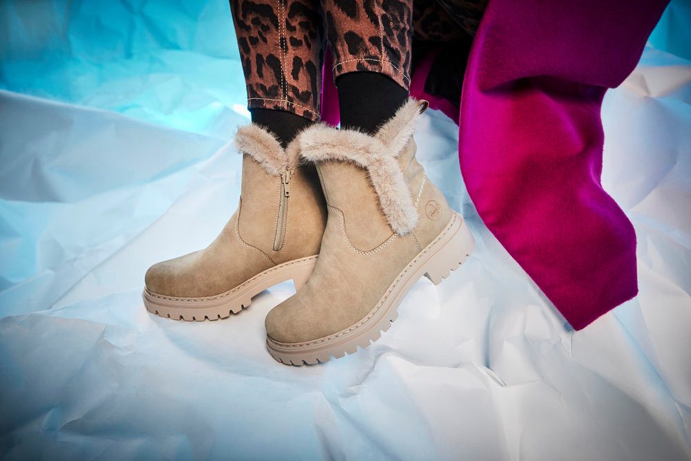 Rieker Winterlaarsjes winterlaarzen, profielzool, hakken, met binnenrits