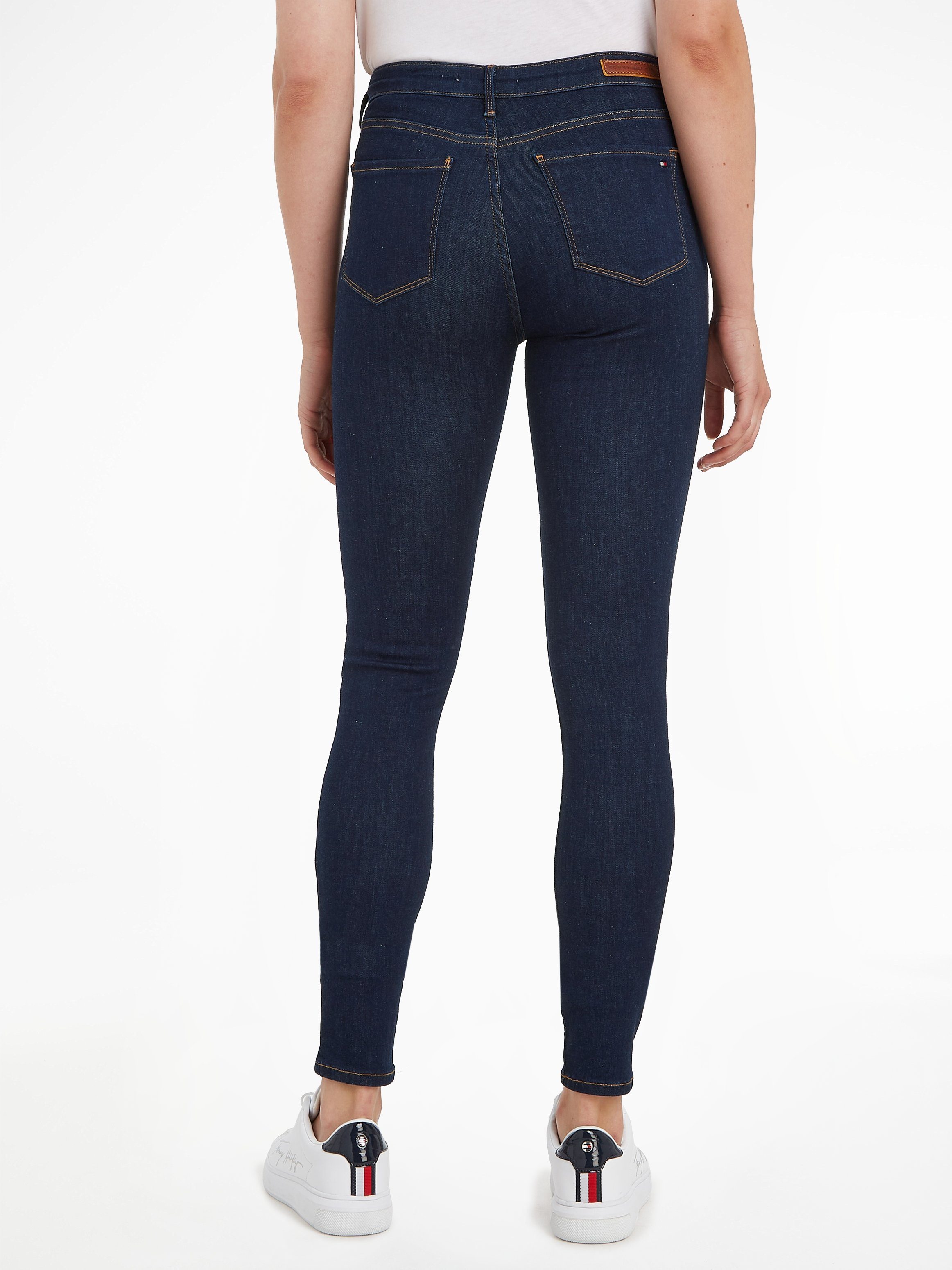 Tommy Hilfiger Skinny fit jeans HERITAGE COMO SKINNY RW met tommy hilfiger logo-badge (TH FLEX COMO SKINNY RW)