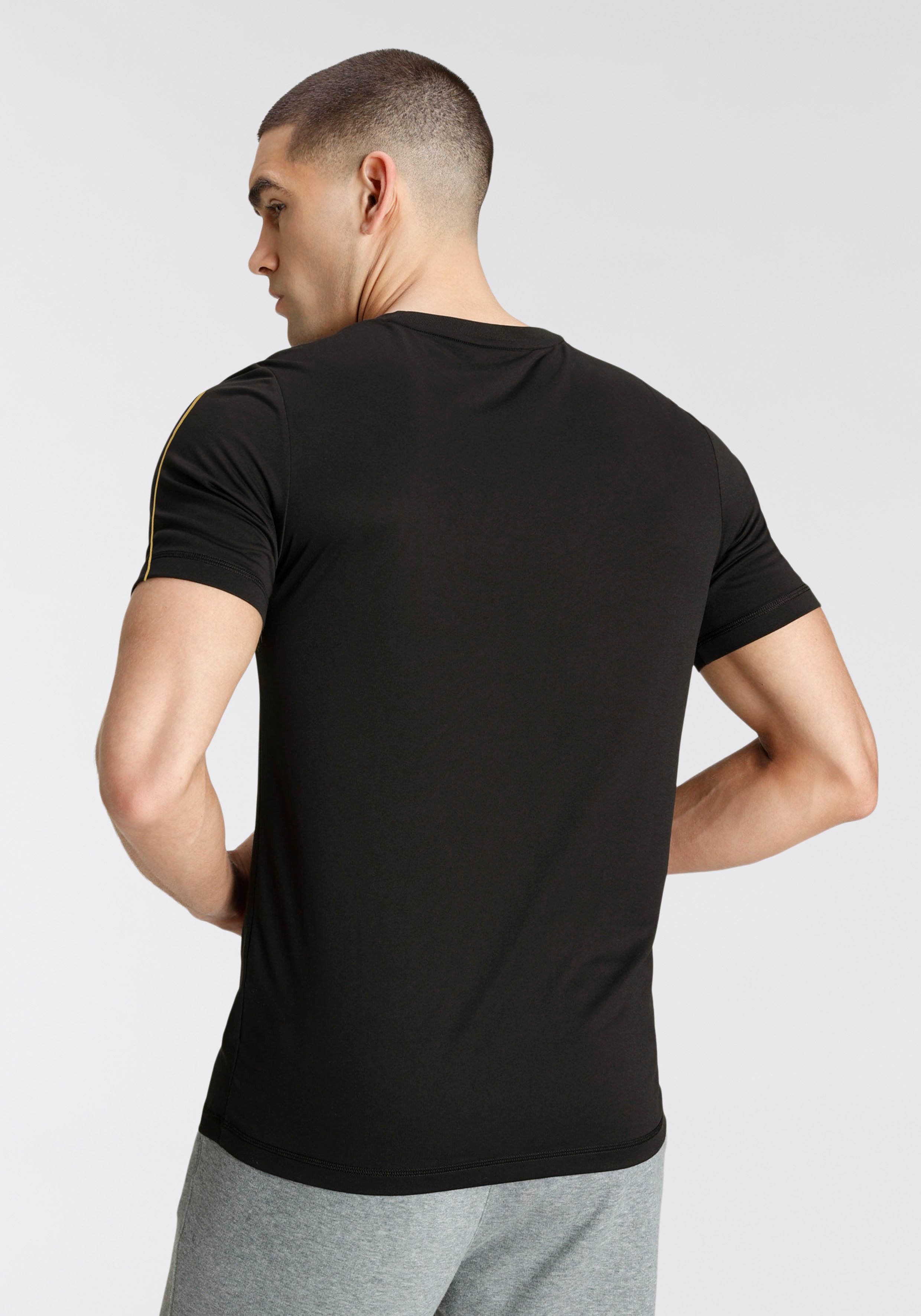 PUMA T-shirt ESS TAPE MINIMAL GOLD TEE