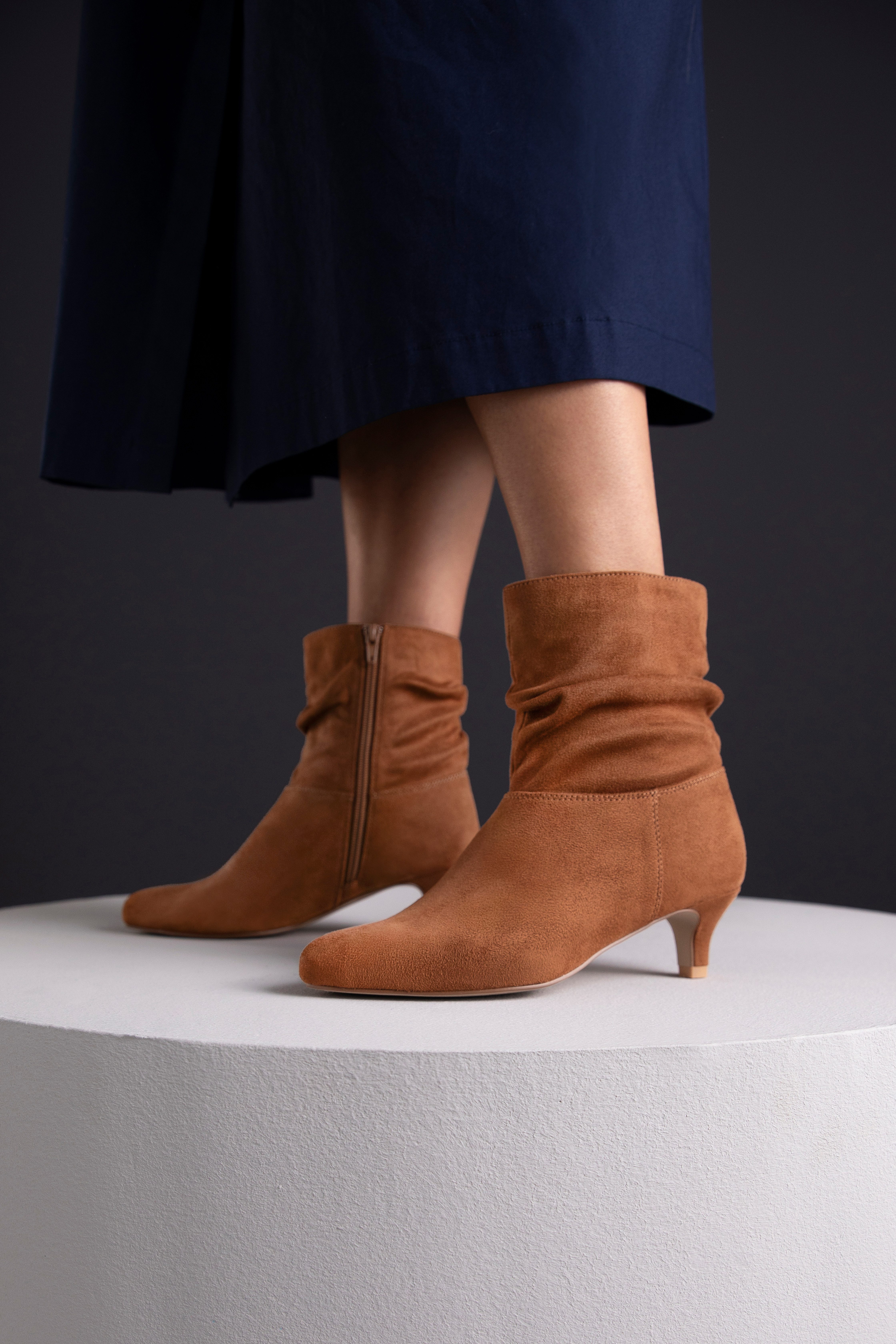 Aniston SHOES Laarsjes , boots met slouchy schacht - nieuwe collectie