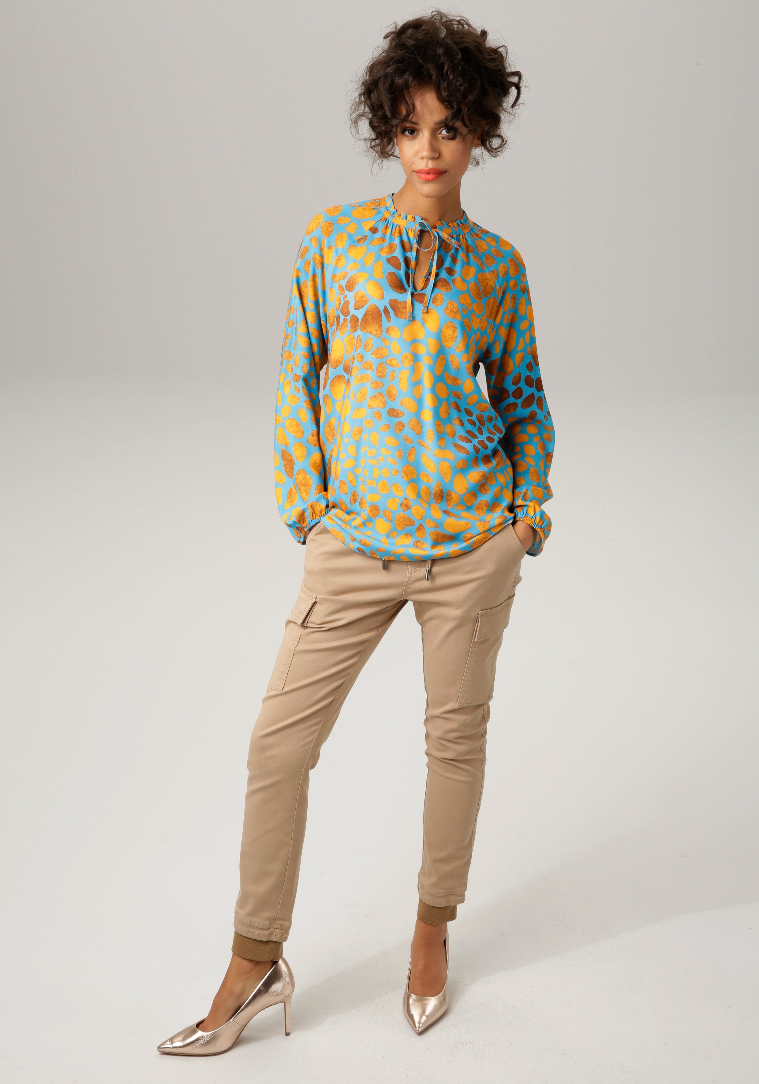 Aniston CASUAL Blouse zonder sluiting met interessante alloverprint