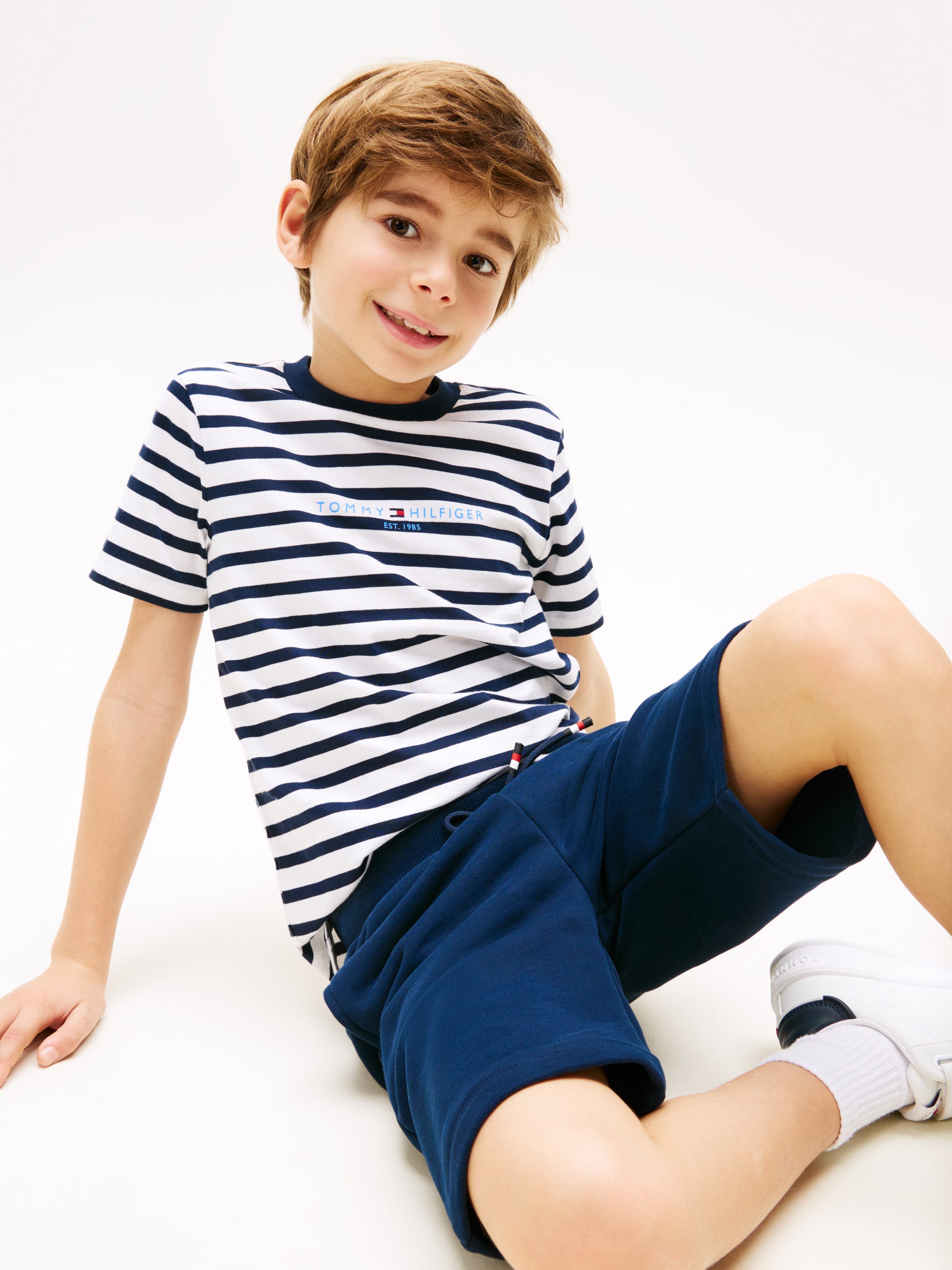 Tommy Hilfiger T-shirt short ESSENTIAL SET met een logo-opschrift (set, 2-delig, 2 stuks)
