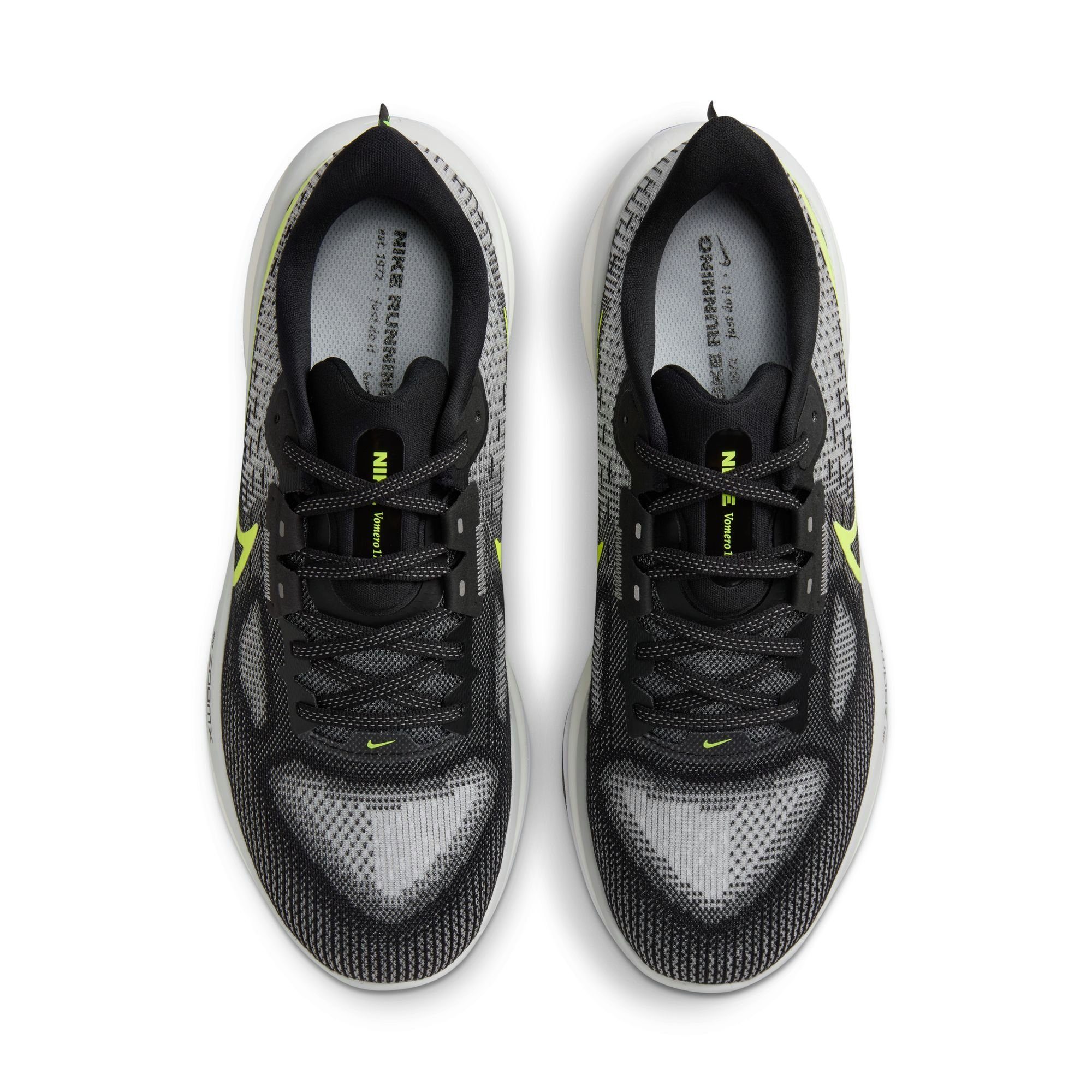 Nike Runningschoenen Vomero 17