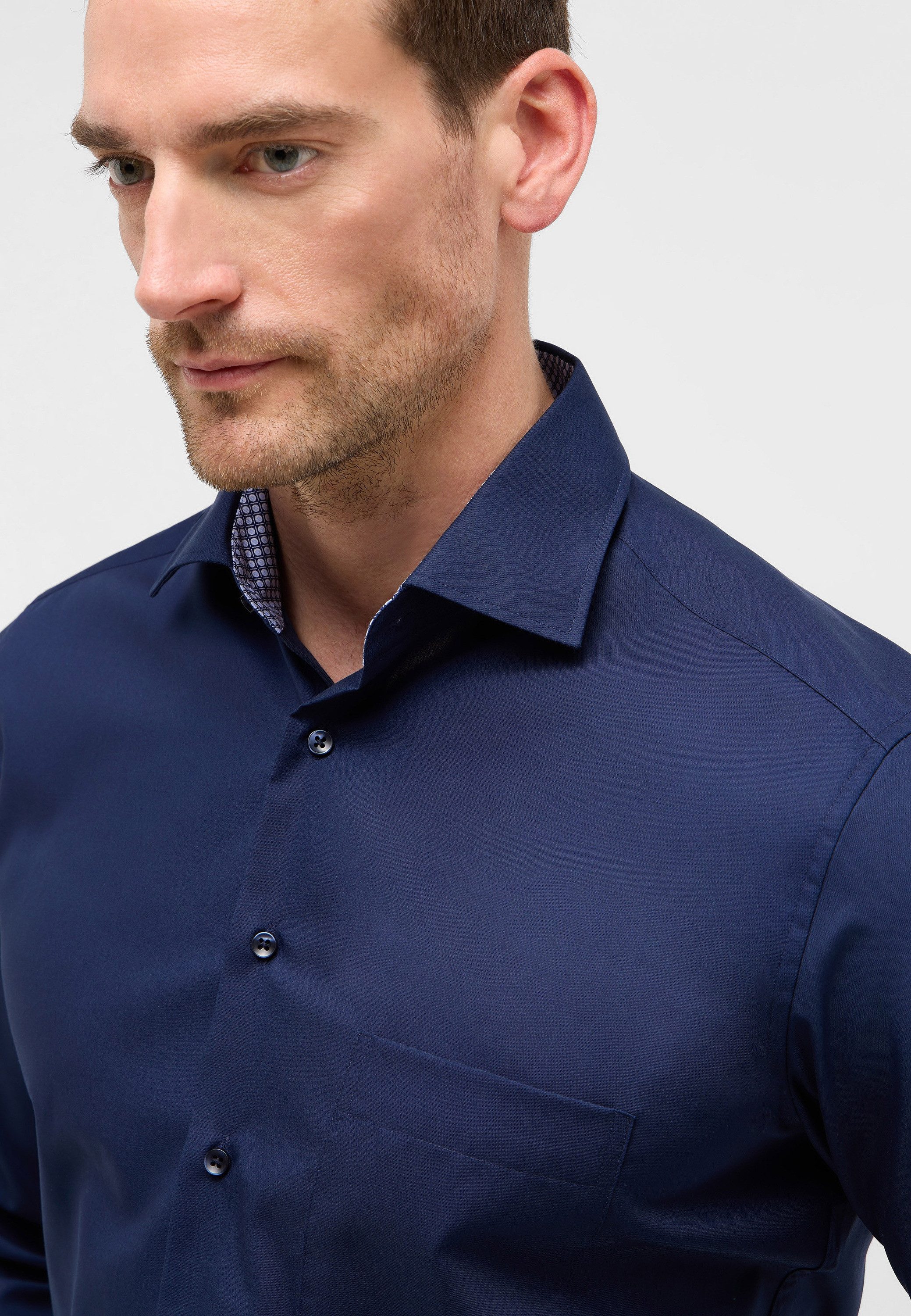 Eterna Overhemd met lange mouwen MODERN FIT NON IRON (strijkvrij)
