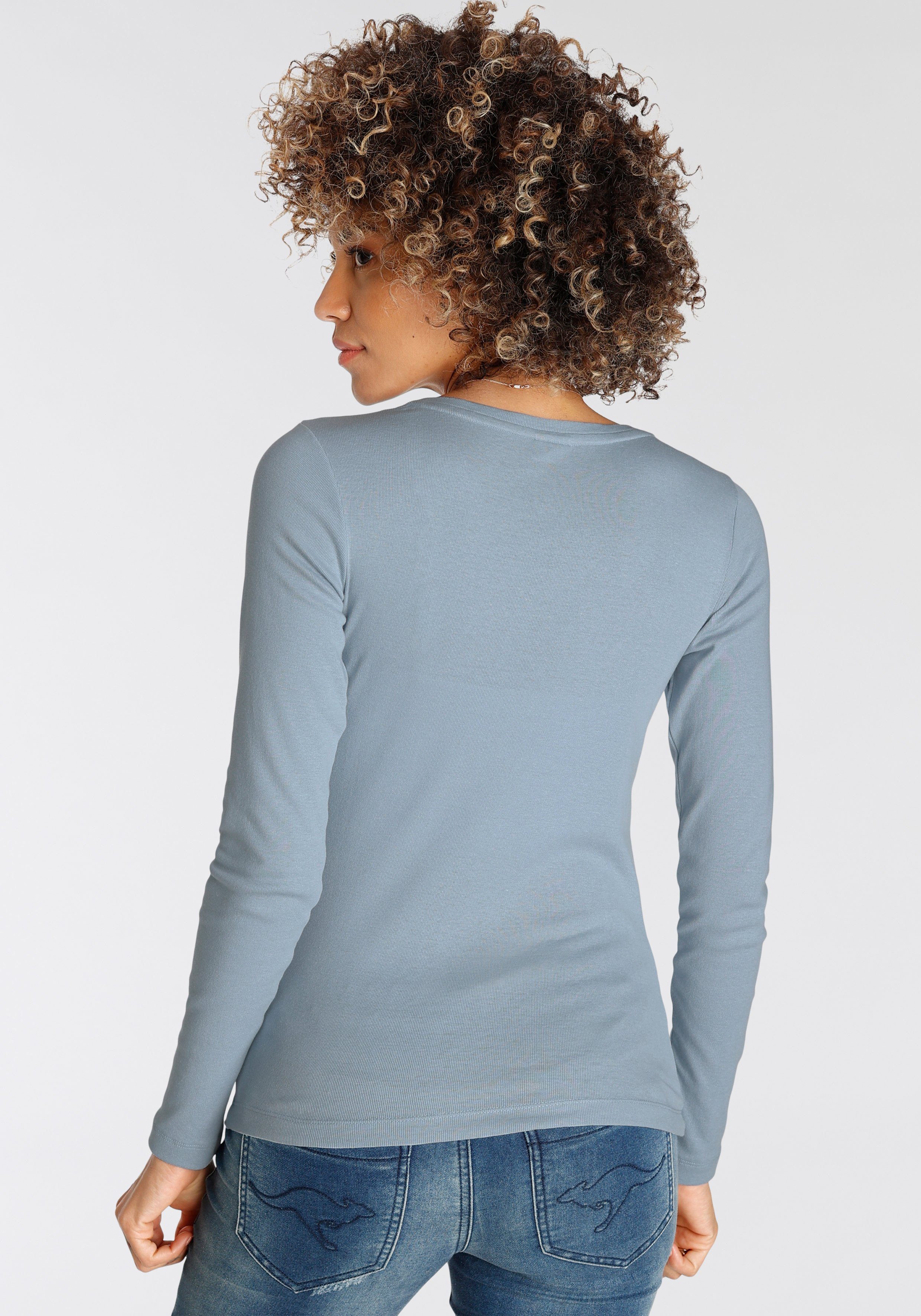 KangaROOS Longsleeve Lange mouwen, zeer figuurvolgend en heupbedekkend, met hartjes-detail