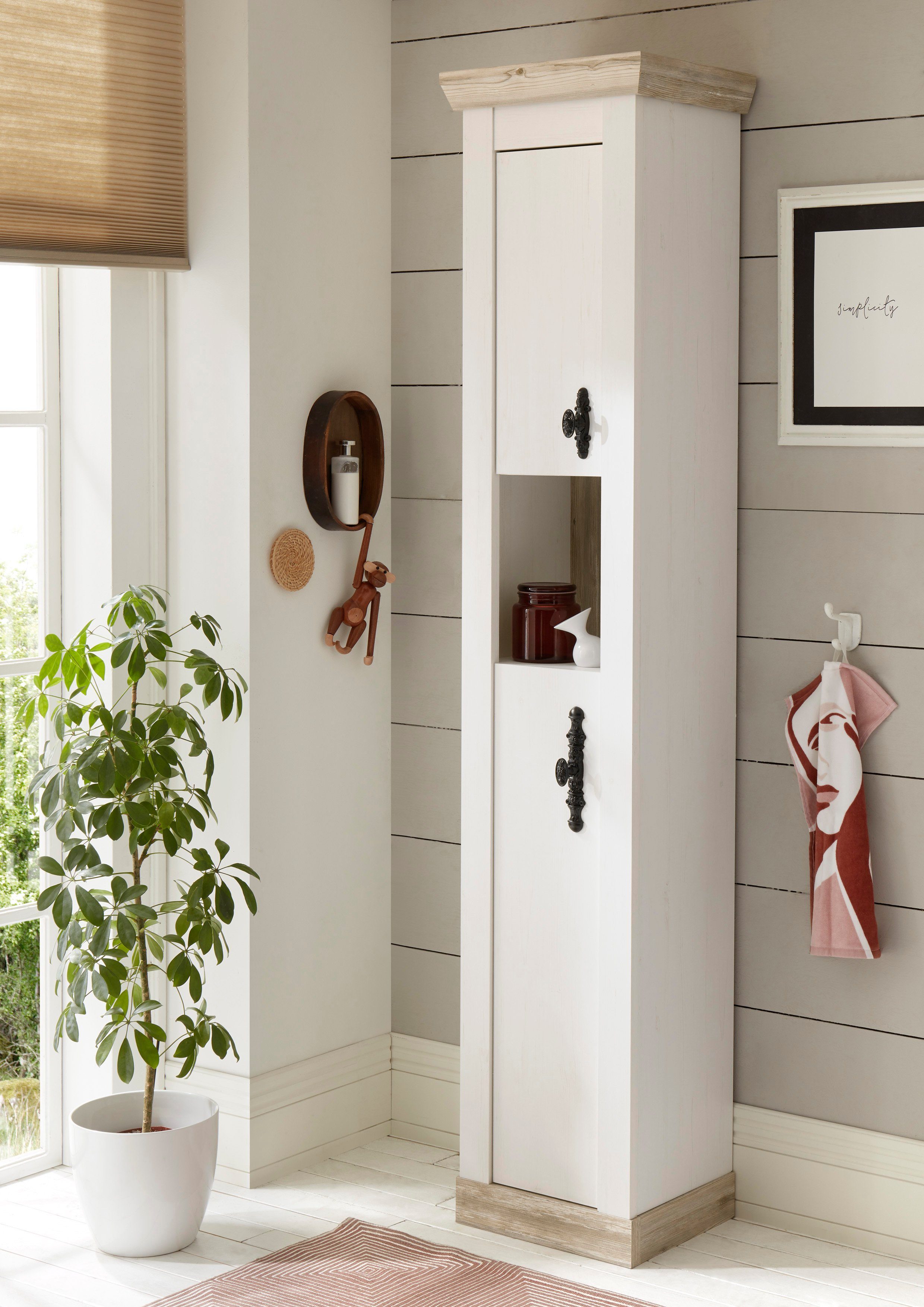 Home affaire Hoge kast Florenz, badkamerkast in landhuisstijl, kast met metalen handgrepen