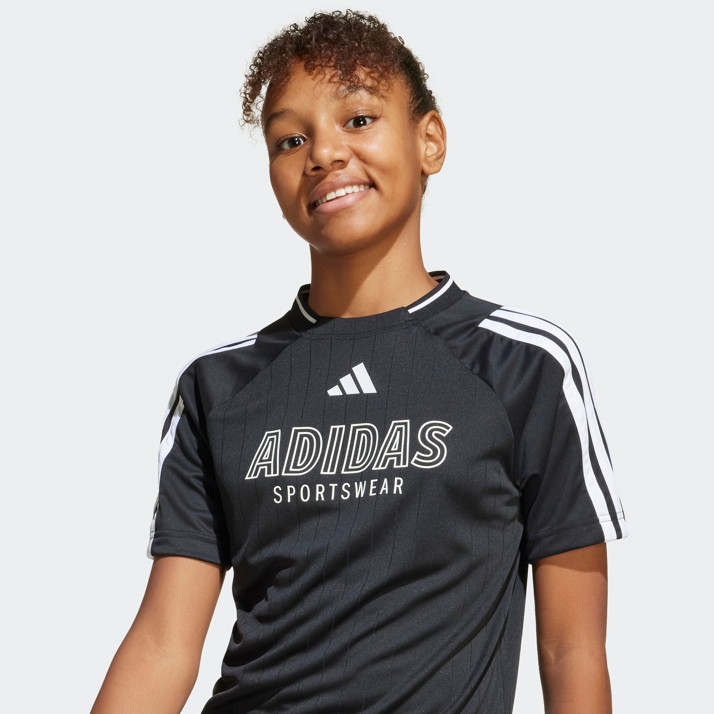 adidas Sportswear T-shirt J HOT TEE