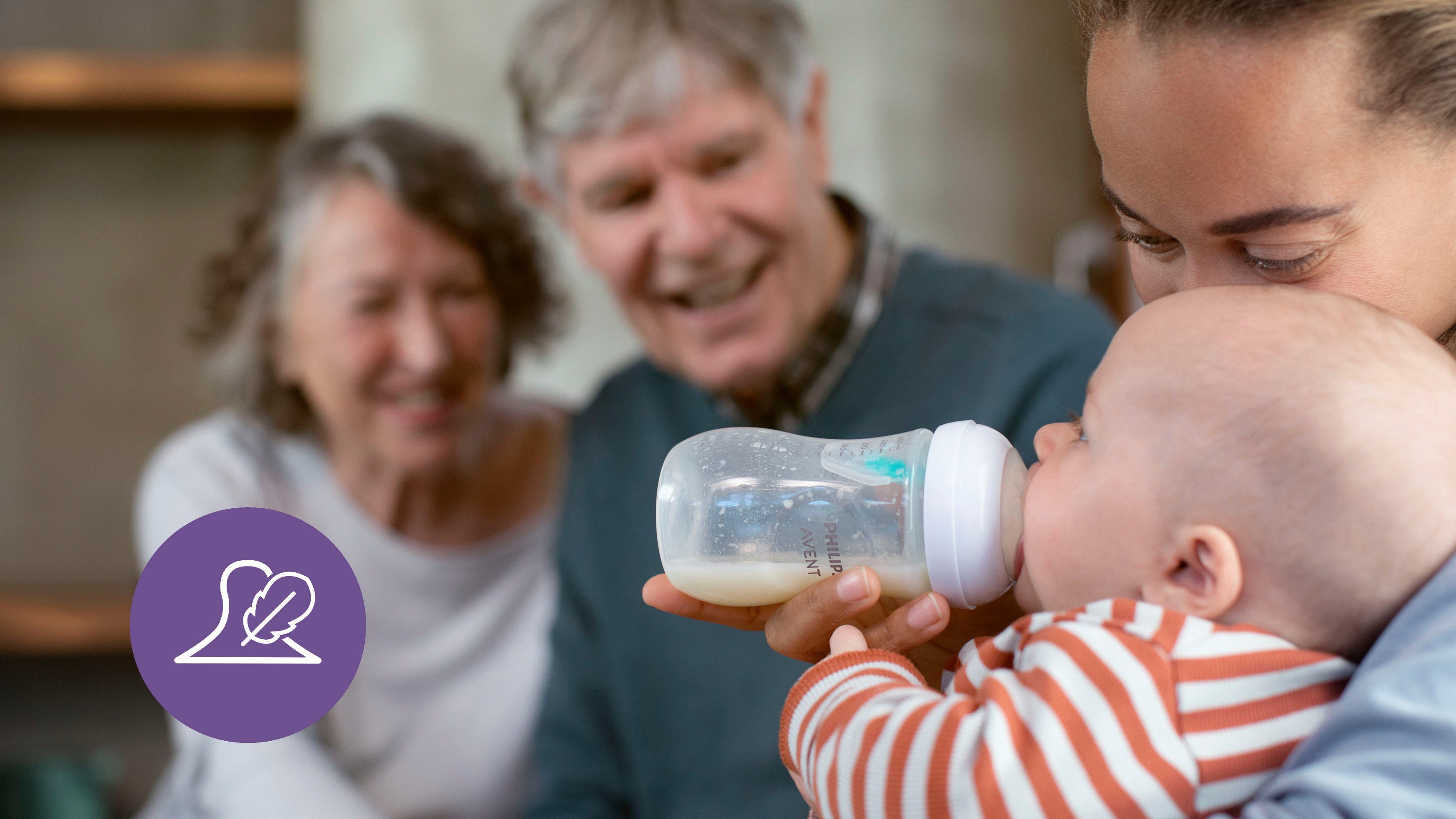 Philips AVENT Babyfles Natural Response Flaschen-Set Air-Free Ventil SCD657/11 4 flessen met airfree-ventiel, ultrazachte fopspeen, flessenborstel