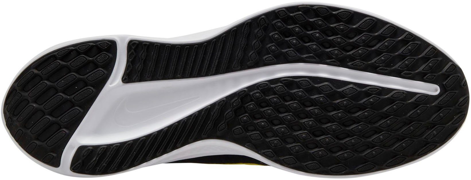 Nike Runningschoenen QUEST 5