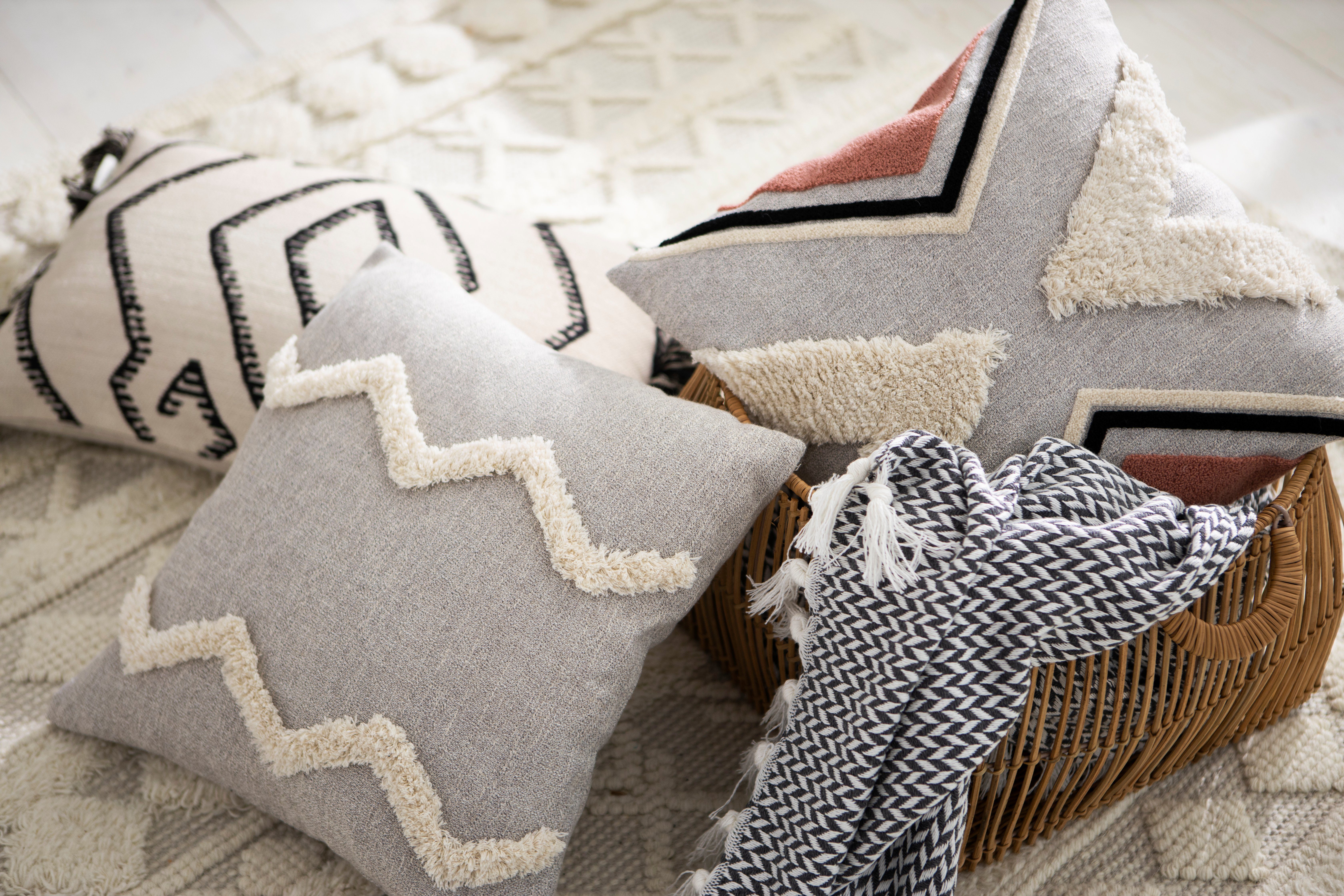 Kussenhoes Structured Zag met franje-applicatie (1 stuk)