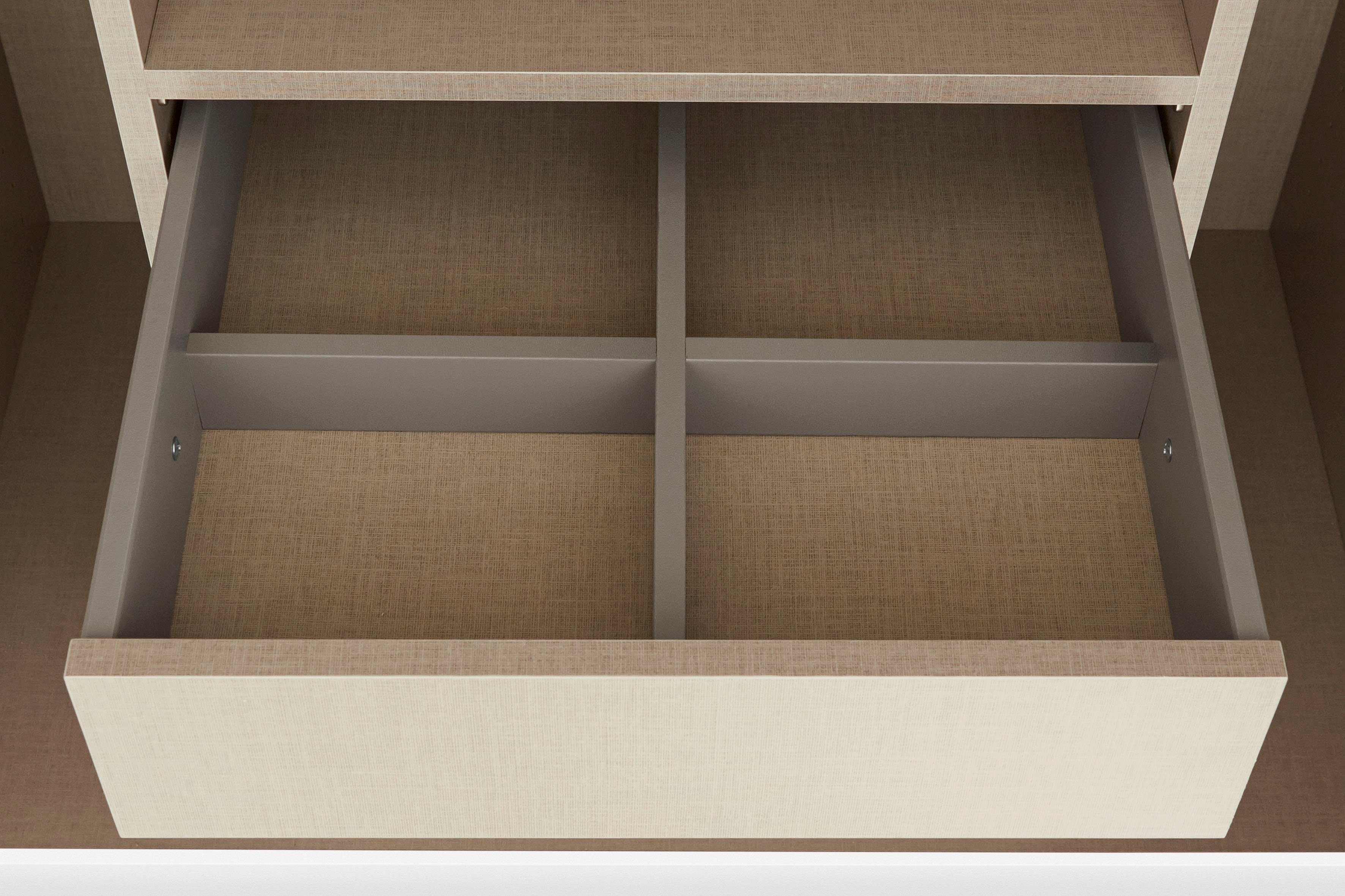rauch Draaideurkast Kledingkast kast garderobe TOPSELLER OTELI incl. binnenindeling met 3 binnenlades extra planken optioneel met spiegel made in germany