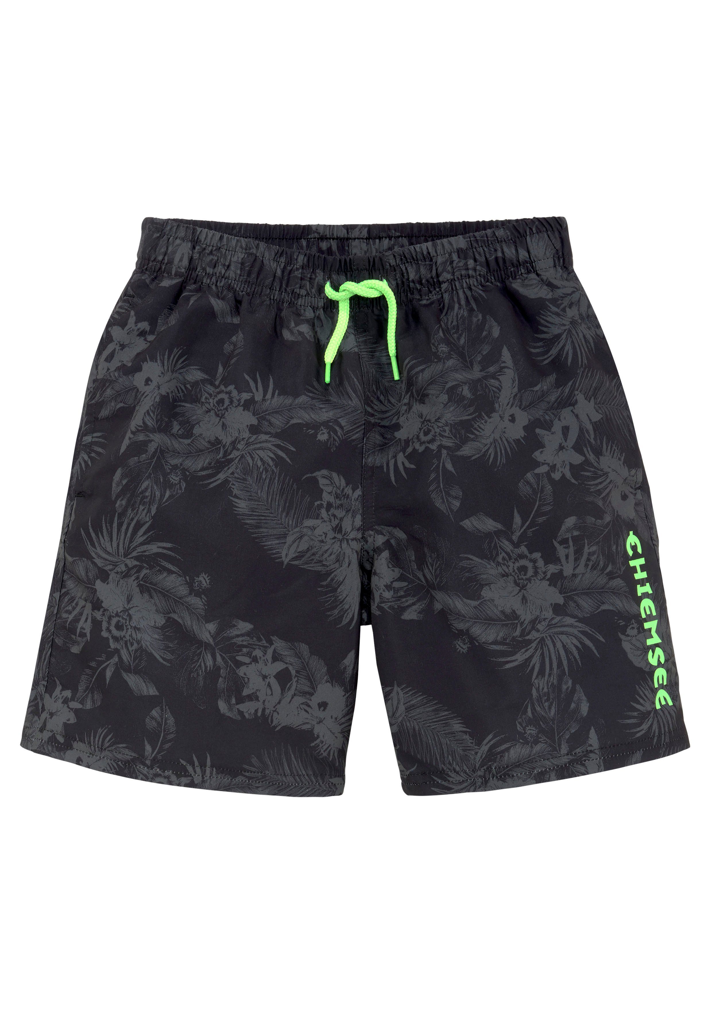 Chiemsee Zwemshort Esra Kids met contrastkleurige logoprint